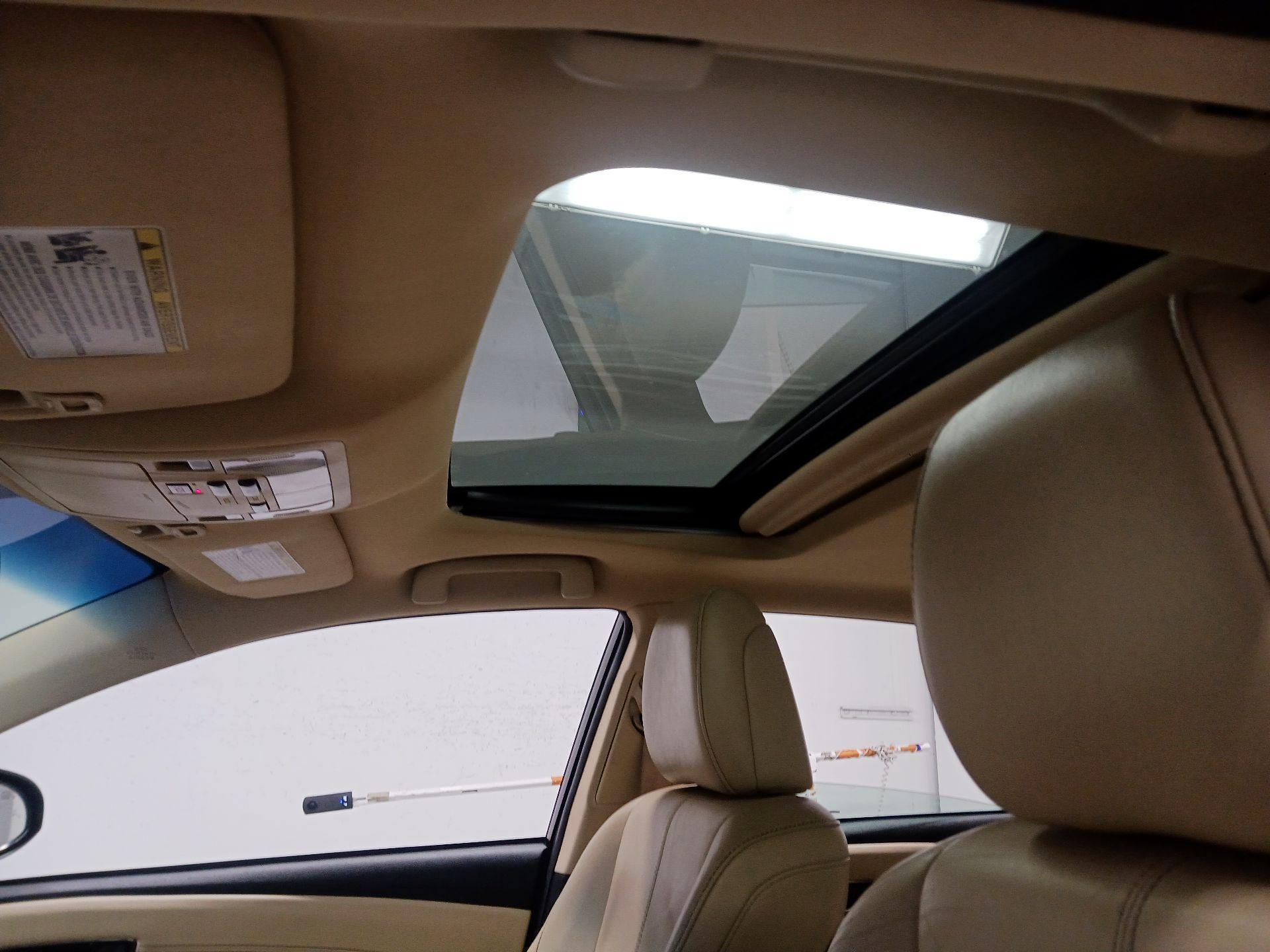 Thumbnail: 2015 Toyota Avalon - 20