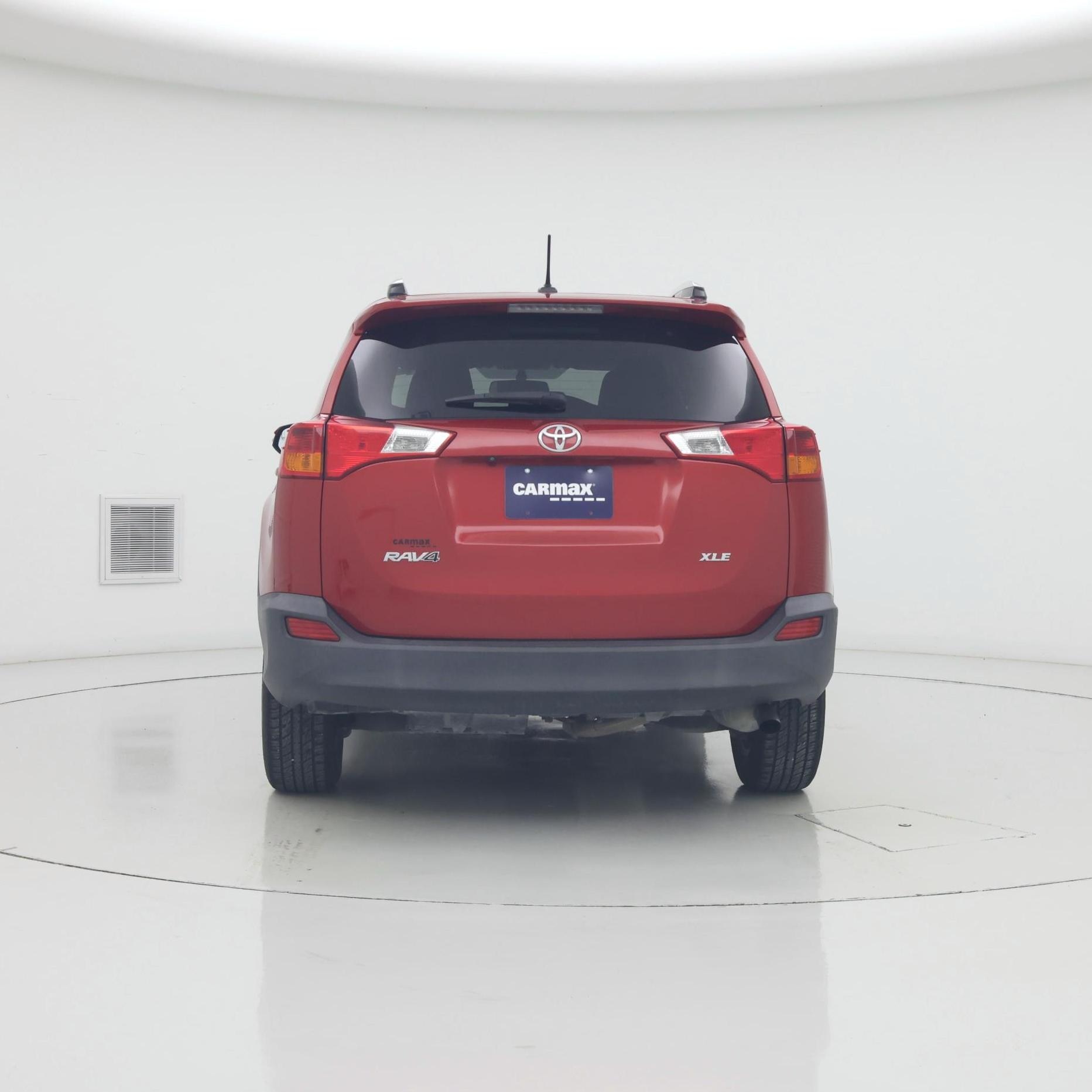 Thumbnail: 2015 Toyota RAV4 - 6