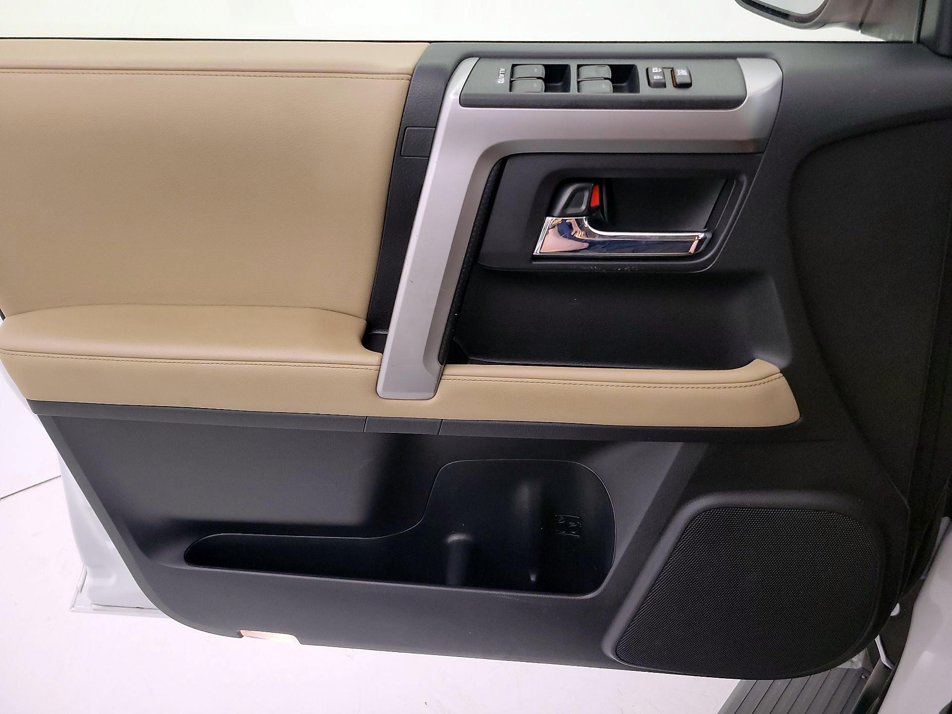 Thumbnail: 2024 Toyota 4Runner - 12