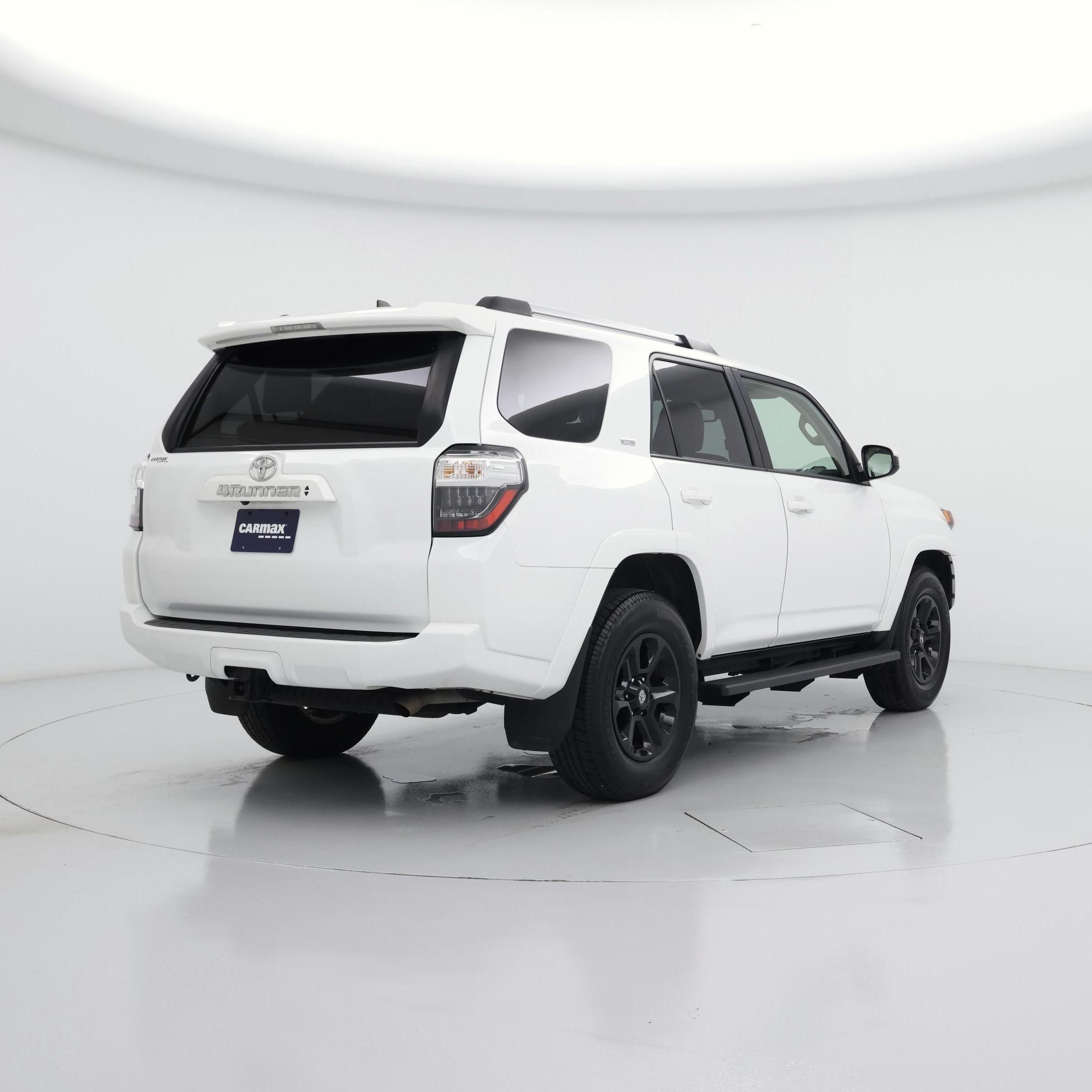 Thumbnail: 2024 Toyota 4Runner - 8