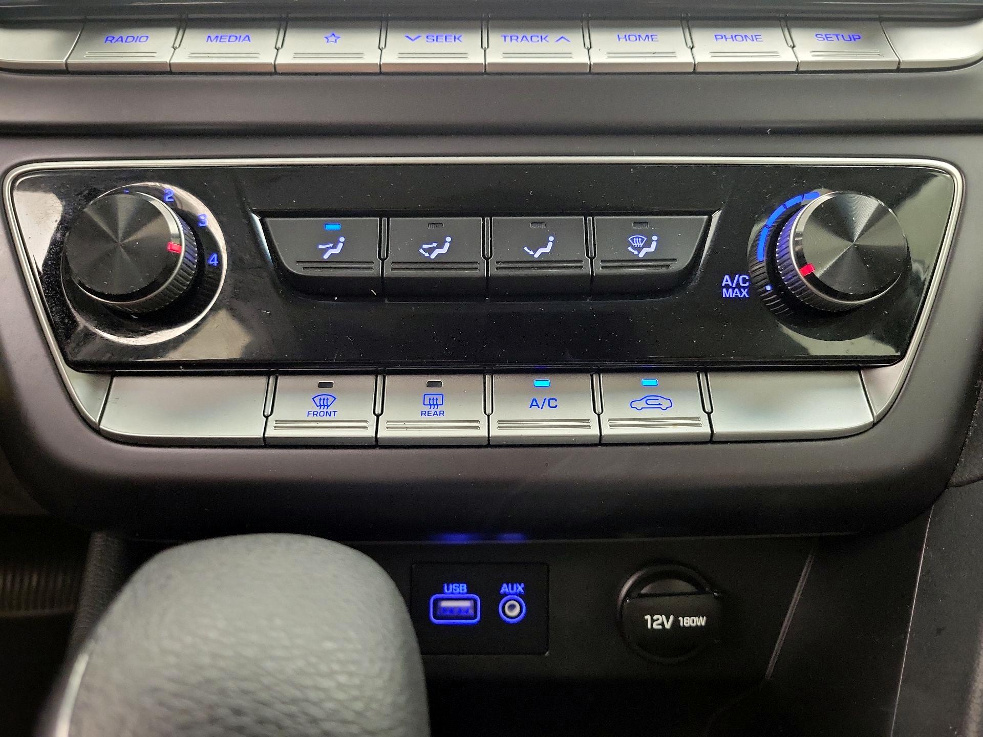 Thumbnail: 2019 Hyundai Sonata - 16
