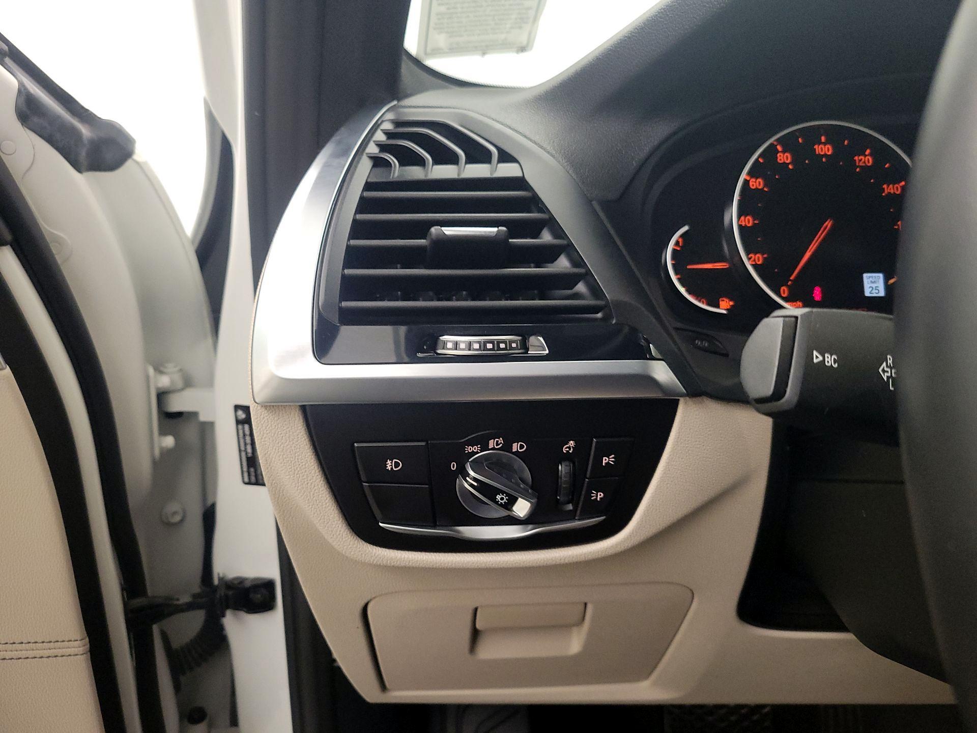 Thumbnail: 2020 BMW X3 - 13