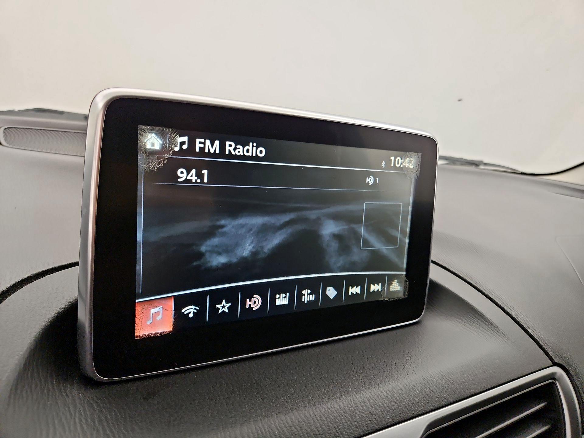 Thumbnail: 2015 Mazda Mazda3 - 14