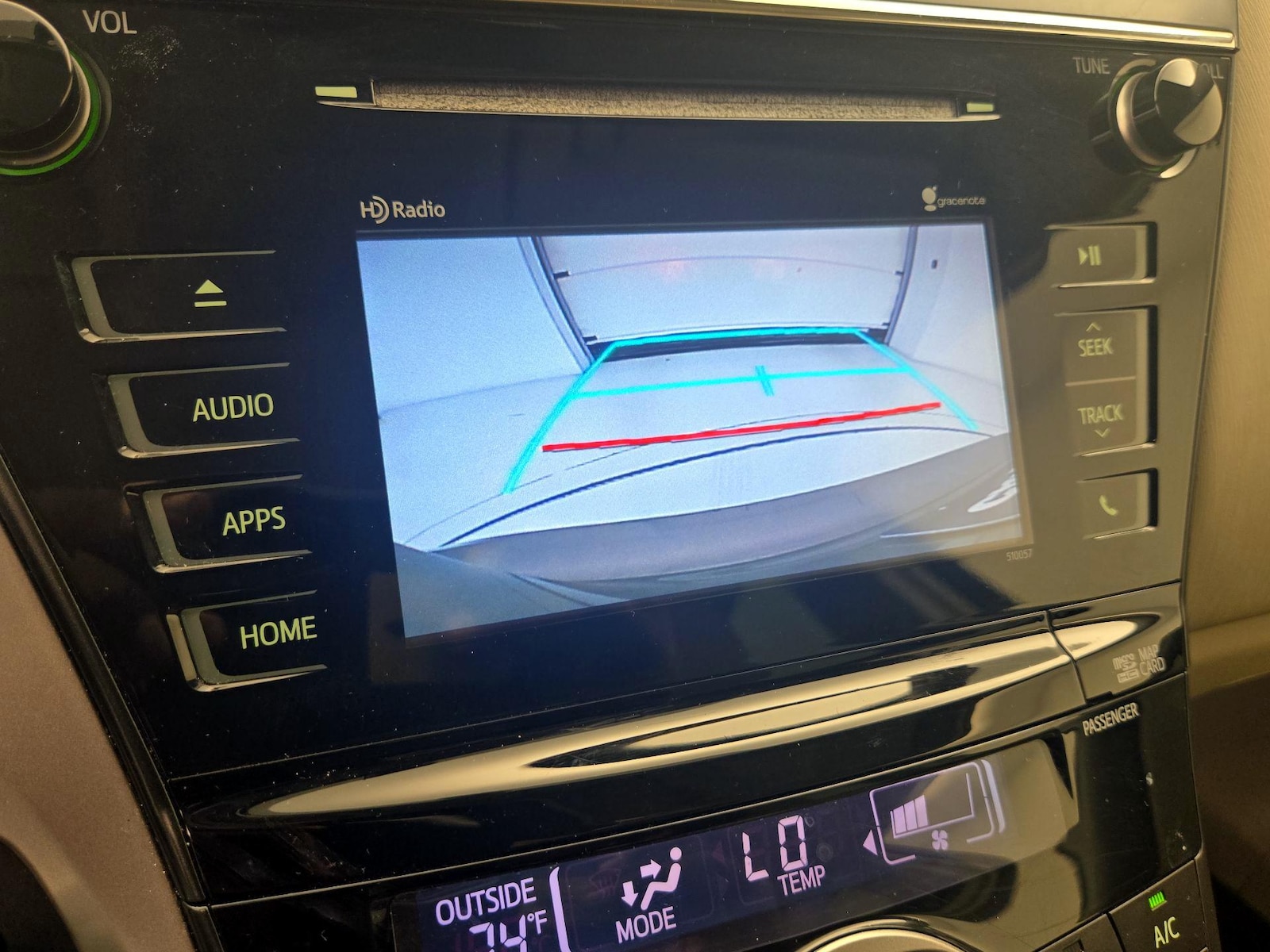 2015 Toyota Prius v Five - Photo 15