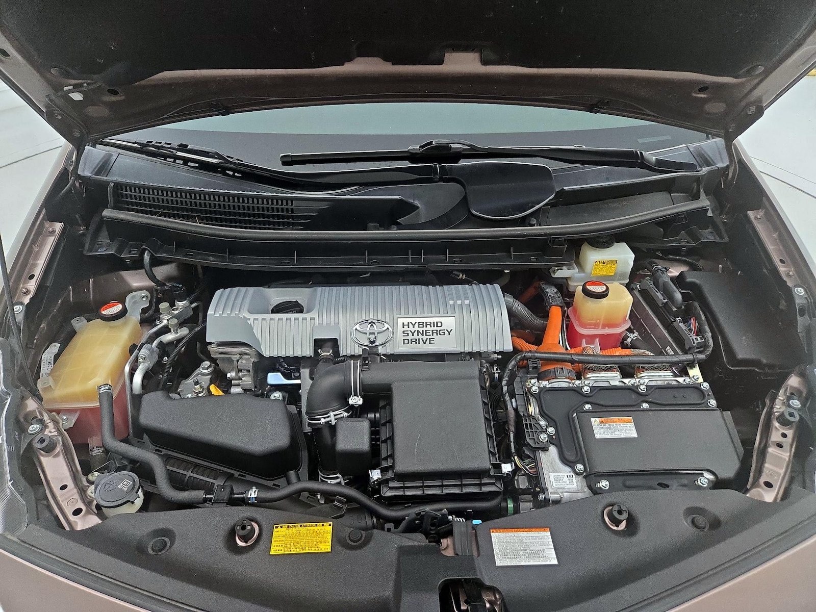 2015 Toyota Prius v Five - Photo 22