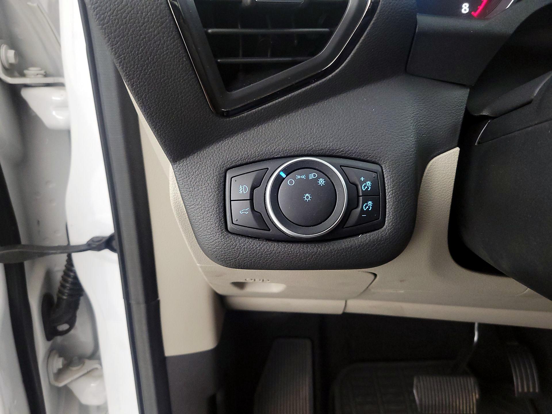 Thumbnail: 2017 Ford Escape - 13
