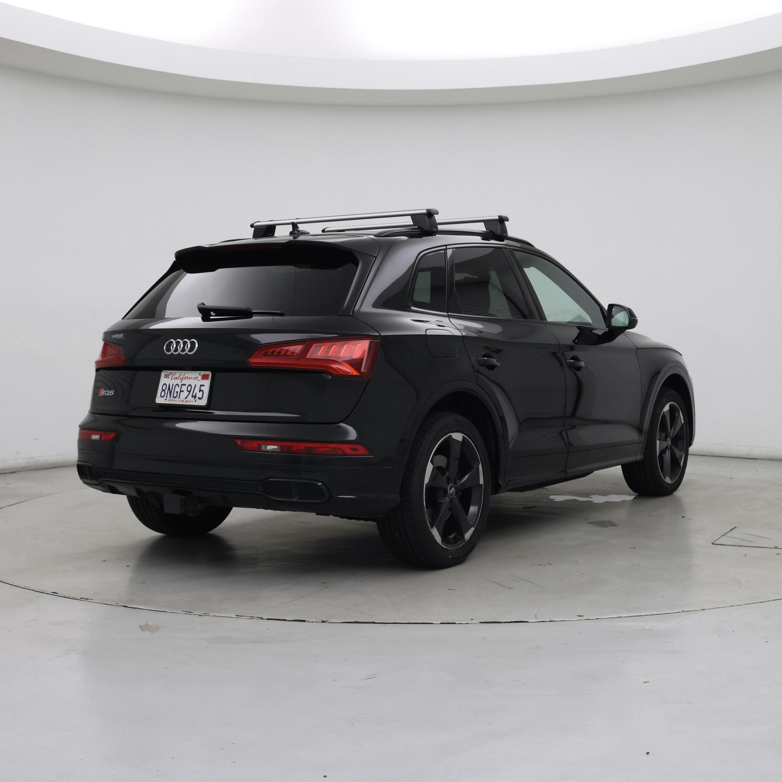 Thumbnail: 2019 Audi SQ5 - 8