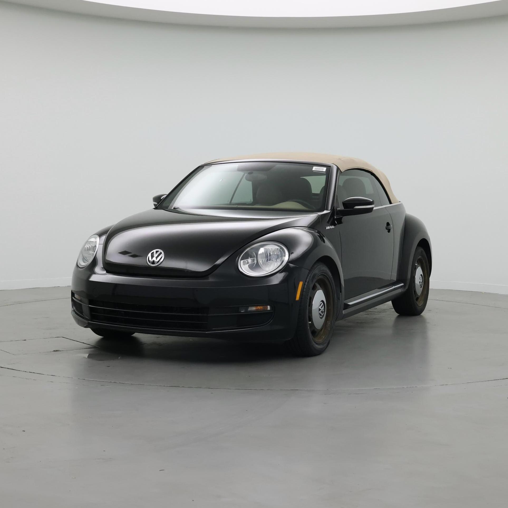 Thumbnail: 2014 Volkswagen Beetle - 4
