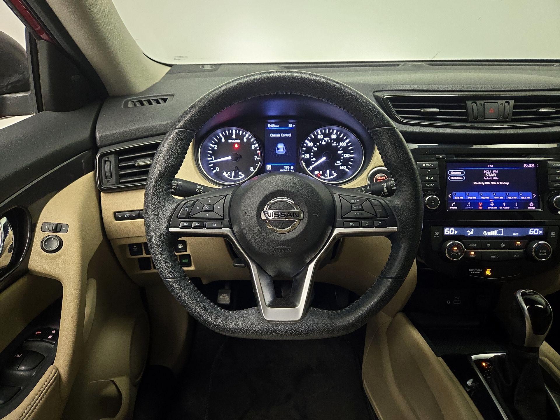 Thumbnail: 2019 Nissan Rogue - 10