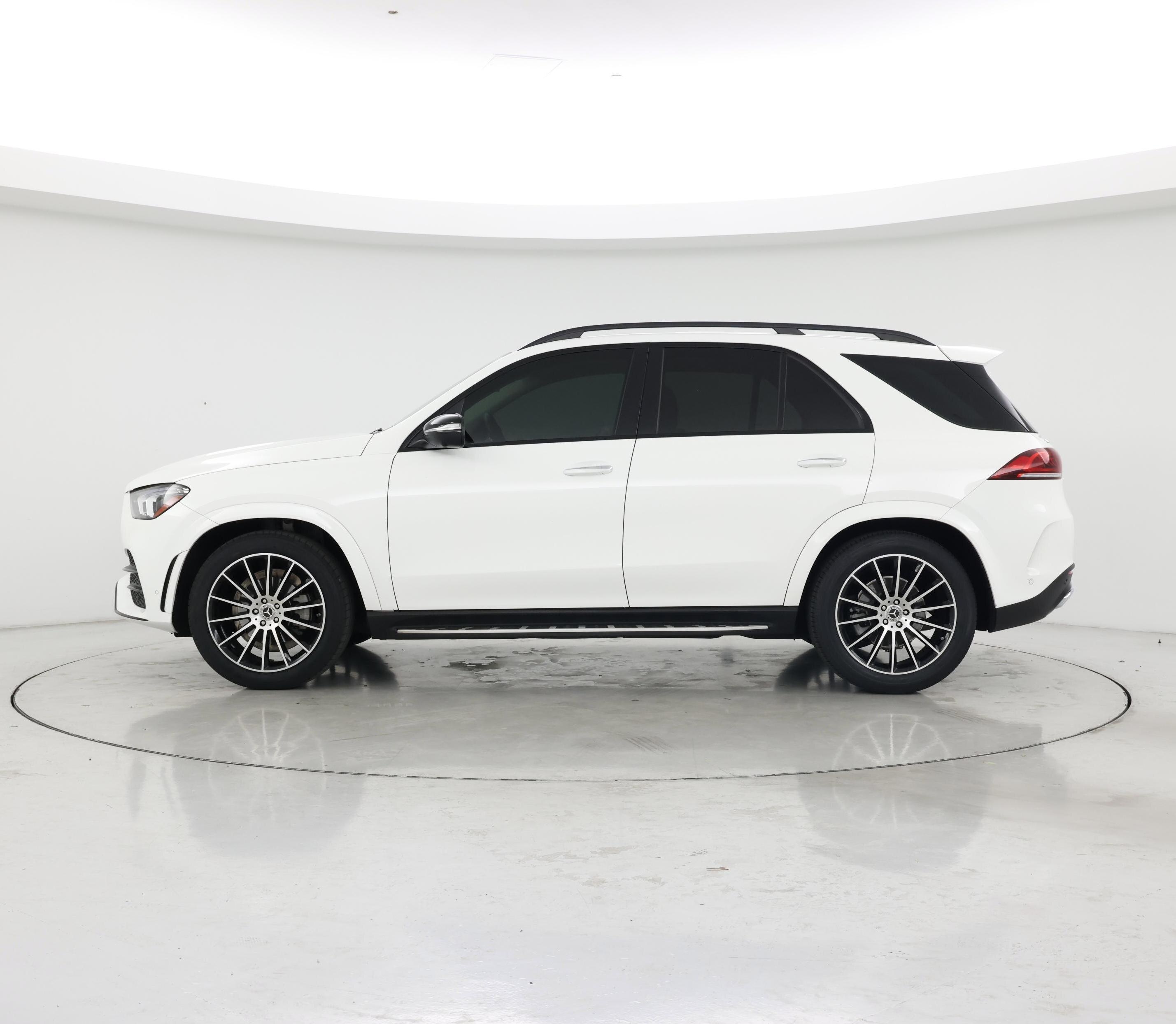 Thumbnail: 2022 Mercedes-Benz GLE - 3