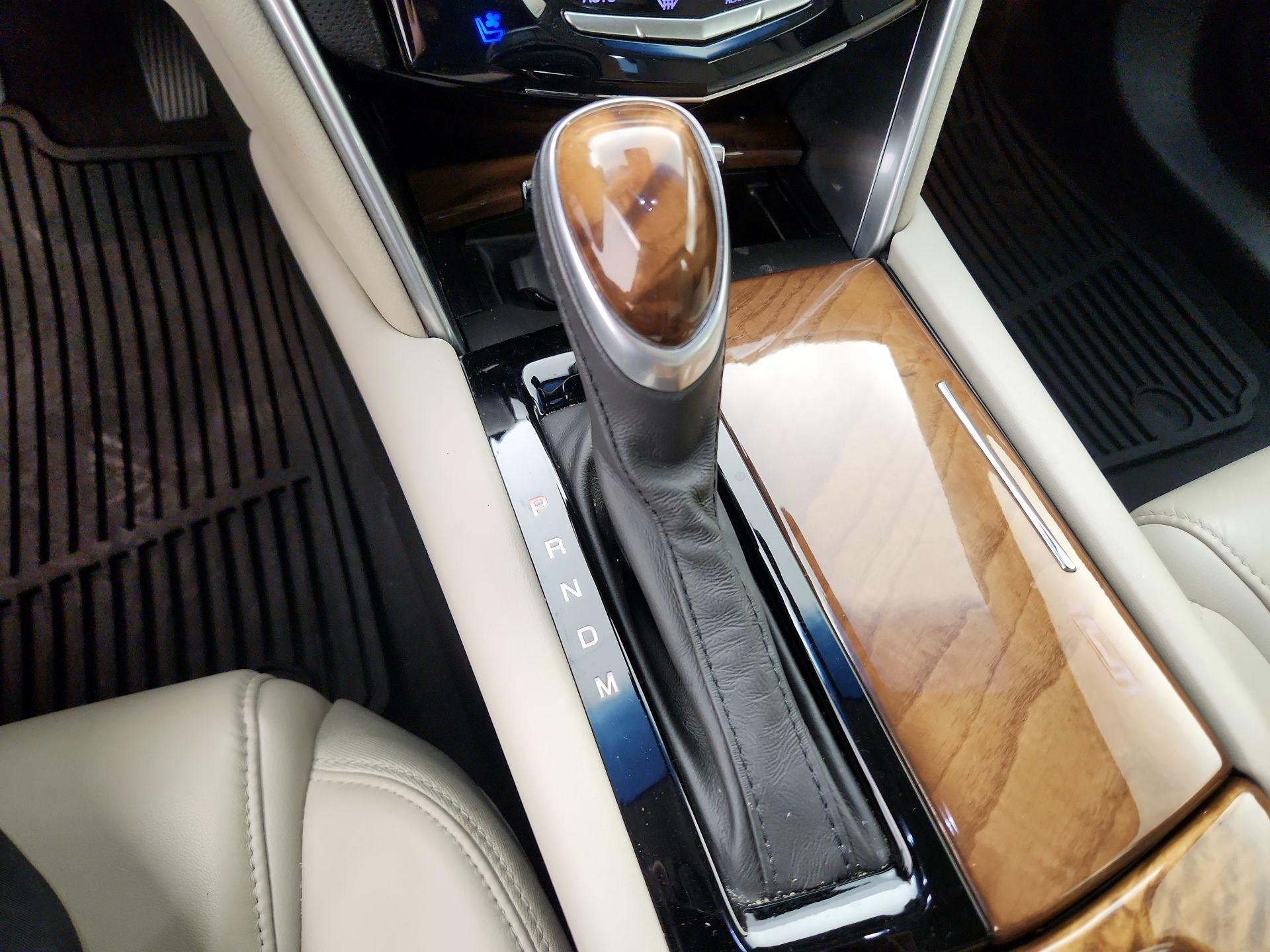 Thumbnail: 2019 Cadillac XTS - 16