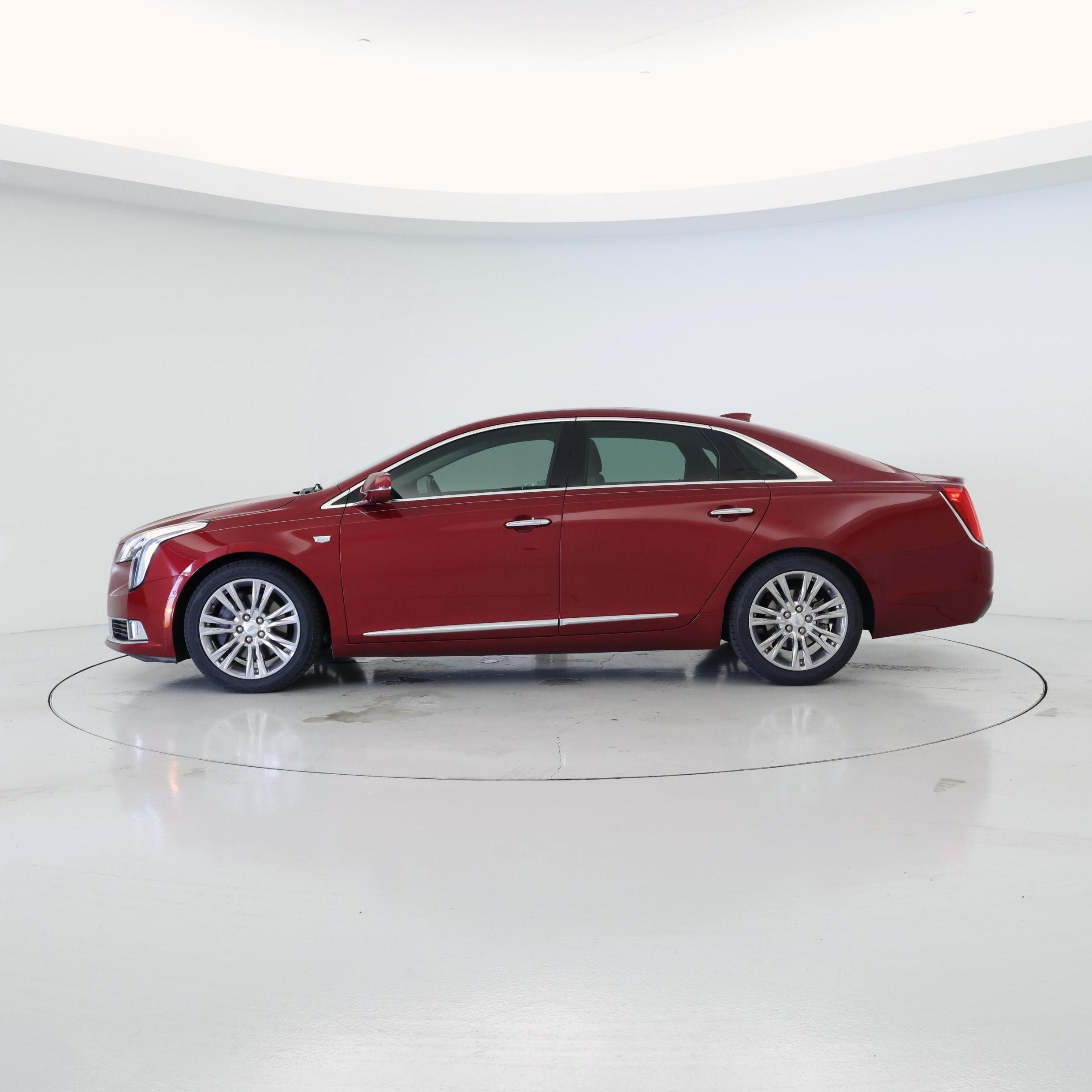 Thumbnail: 2019 Cadillac XTS - 3