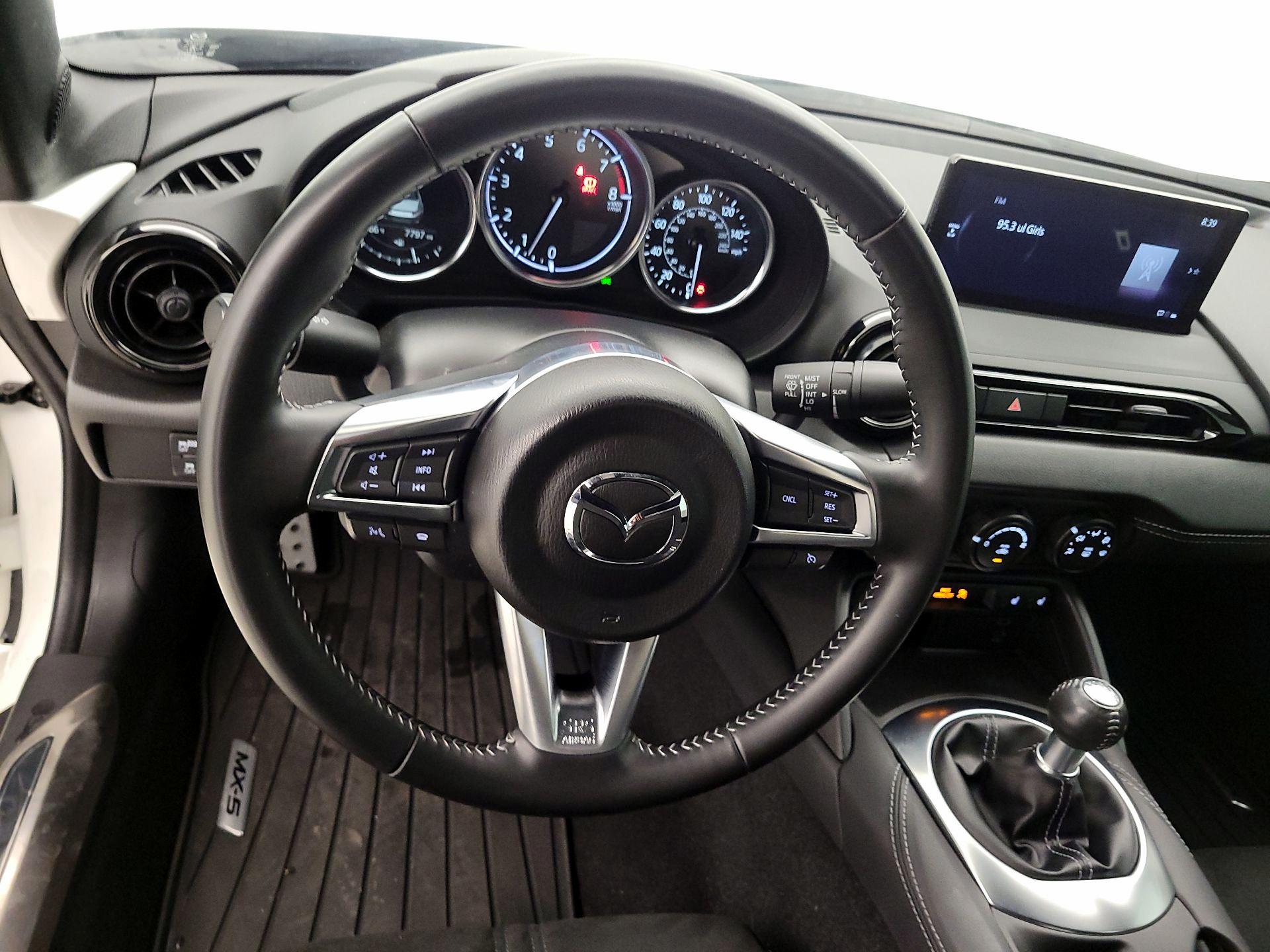 Thumbnail: 2025 Mazda MX-5 Miata - 10