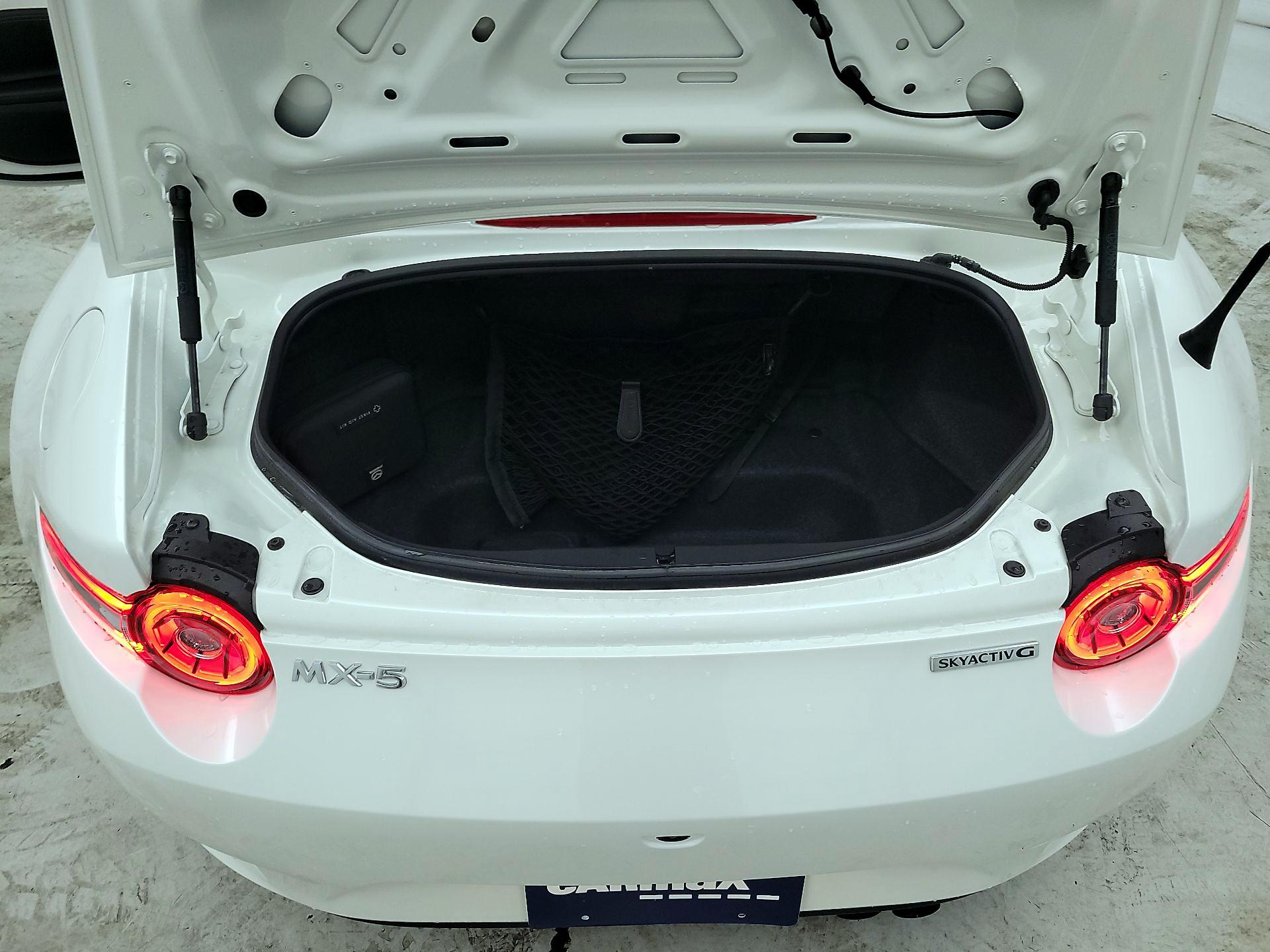 Thumbnail: 2025 Mazda MX-5 Miata - 18
