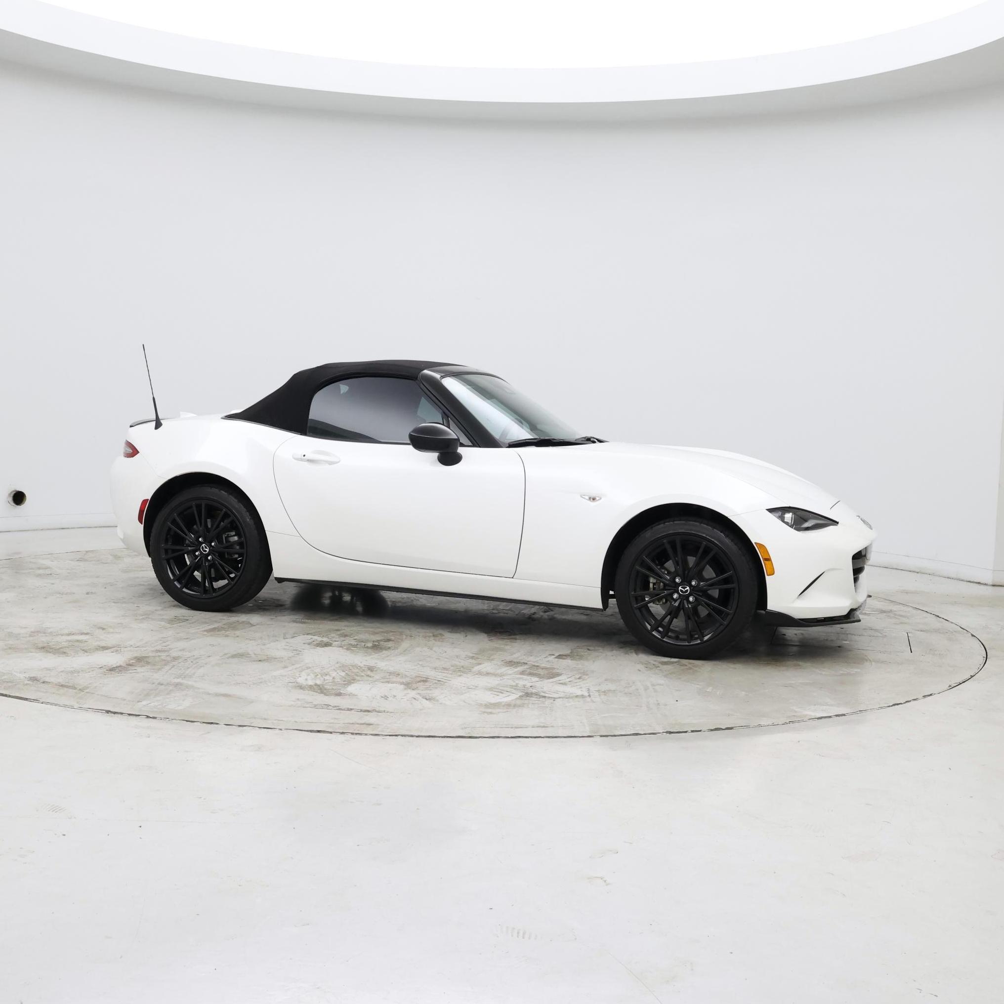 Thumbnail: 2025 Mazda MX-5 Miata - 7