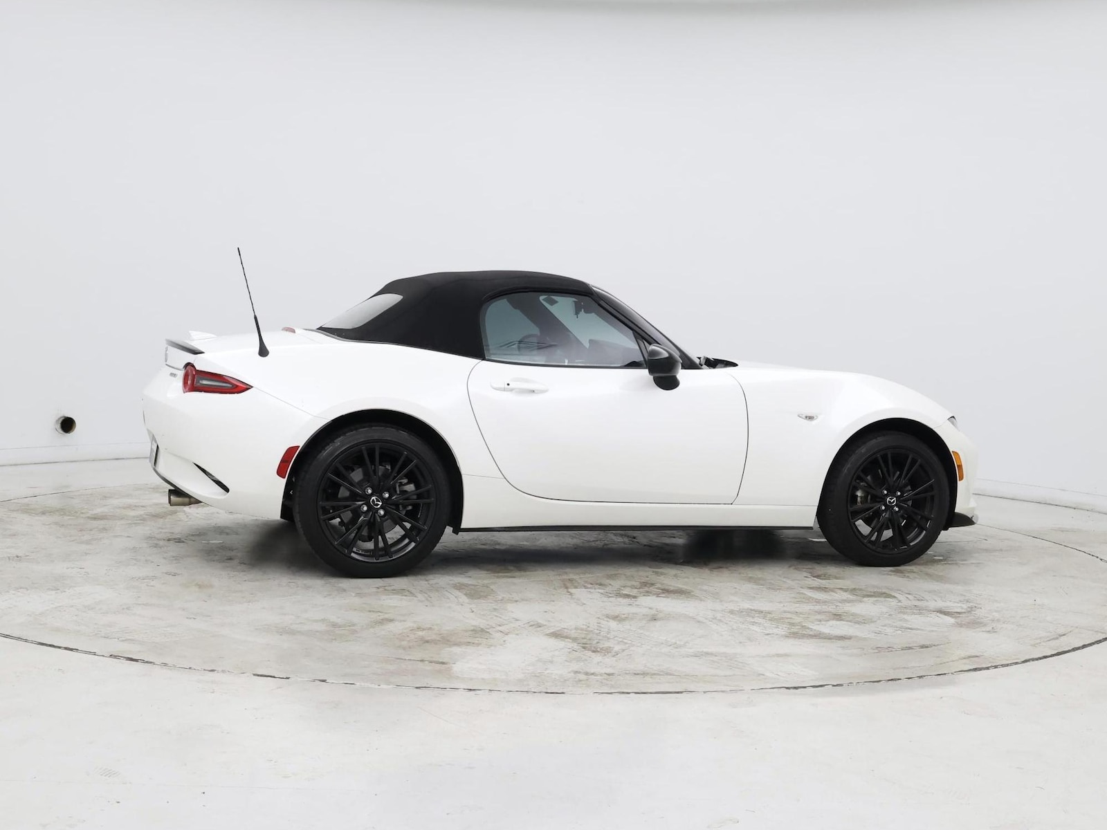 2025 Mazda MX-5 Miata Club - Photo 9