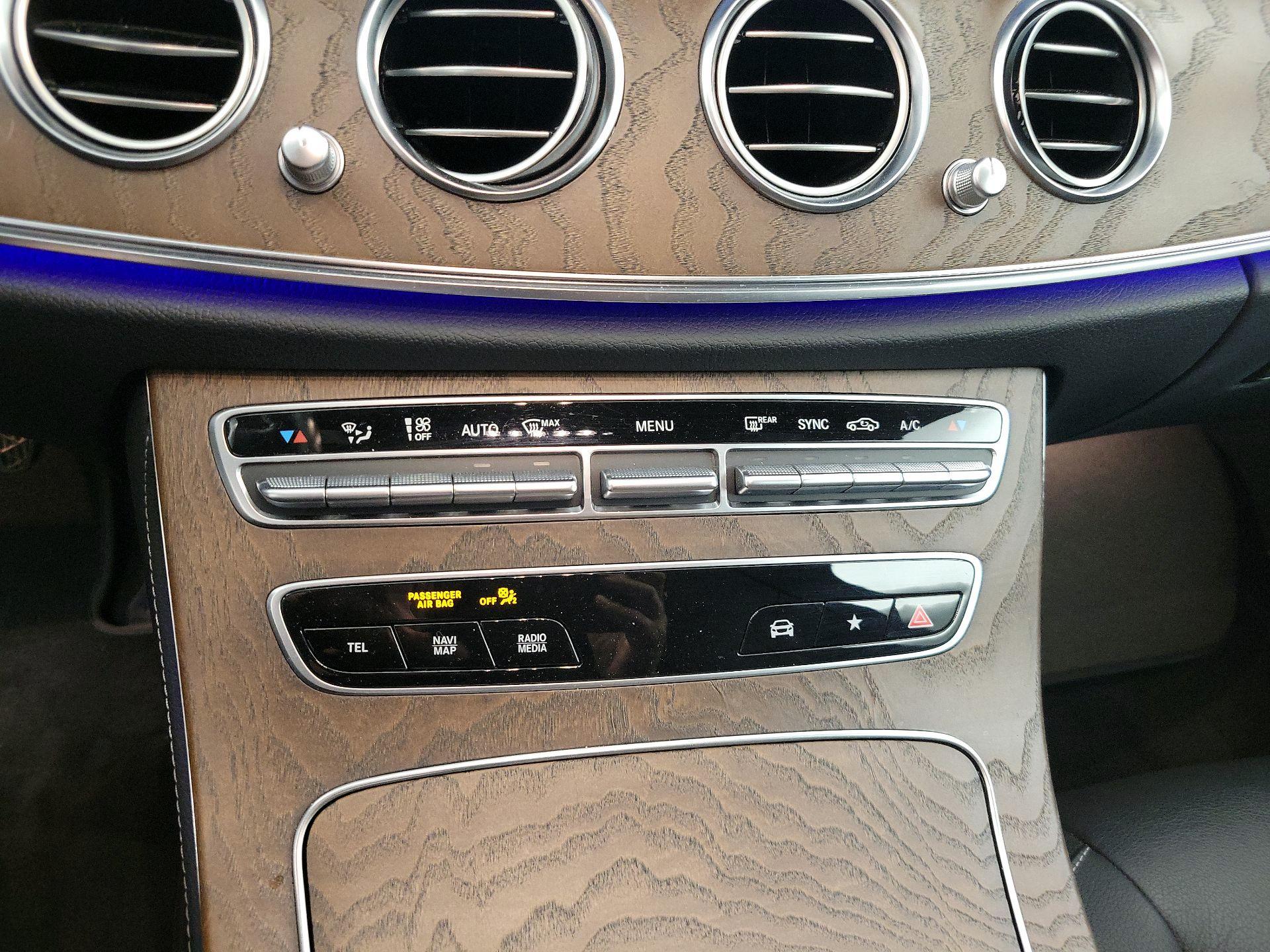 Thumbnail: 2021 Mercedes-Benz E-Class - 16