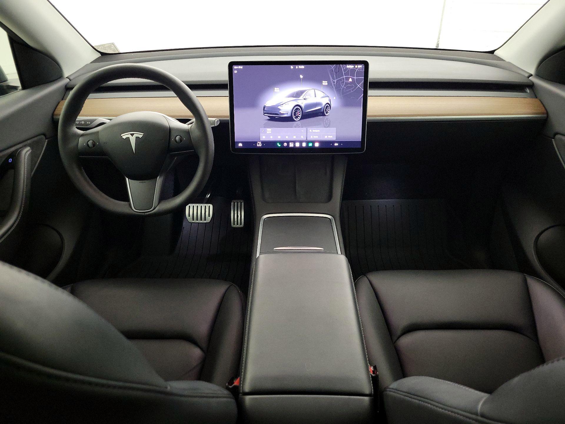 Thumbnail: 2022 Tesla Model Y - 9