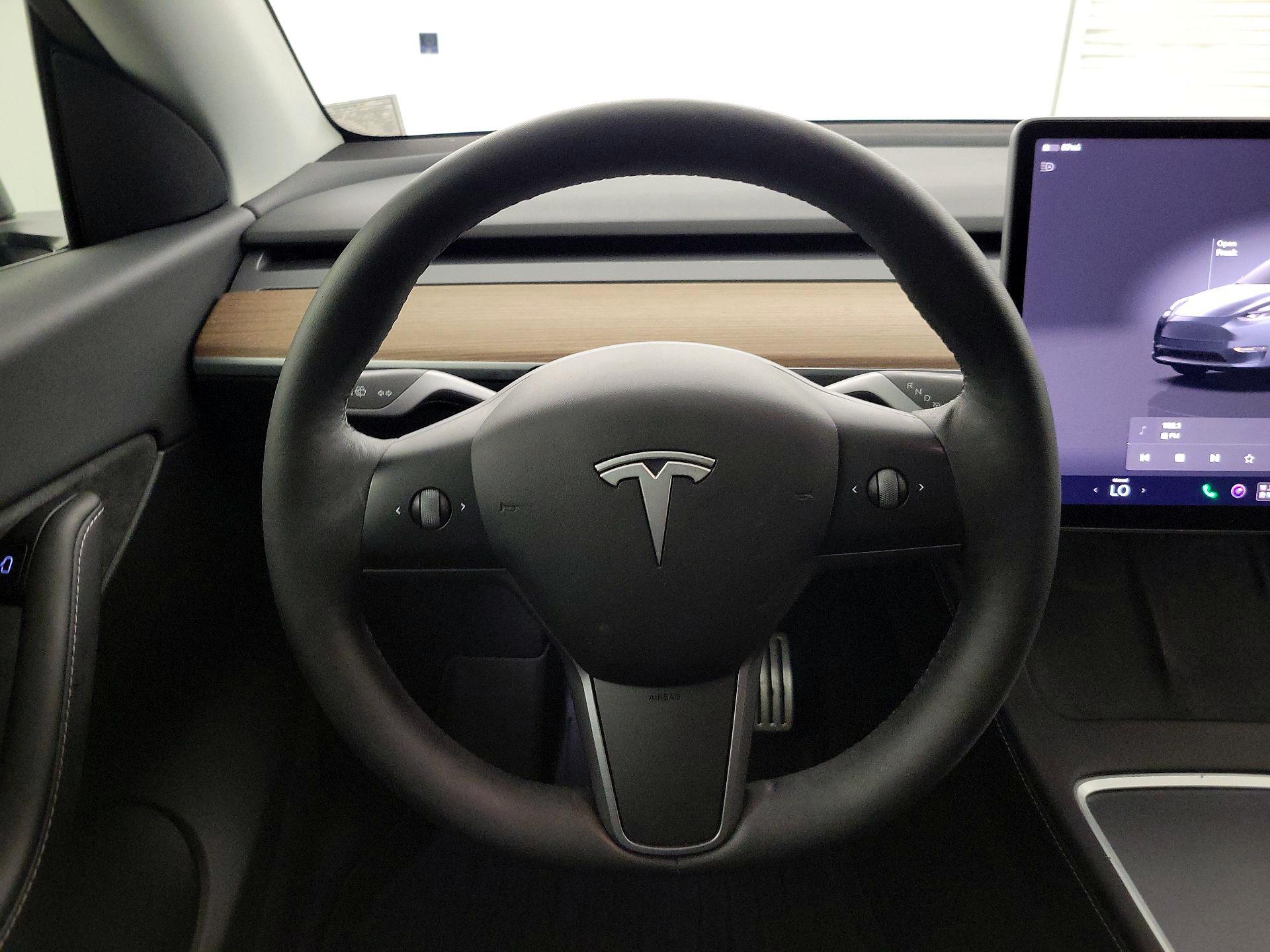 Thumbnail: 2022 Tesla Model Y - 10