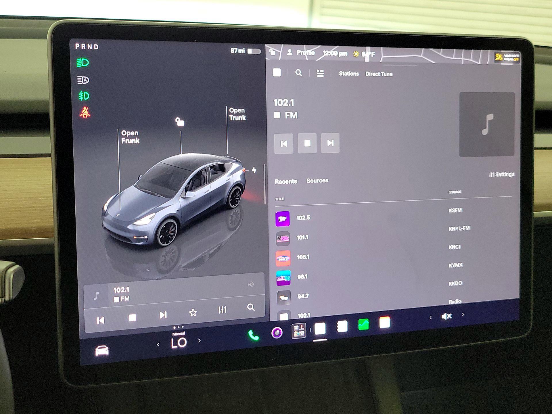 Thumbnail: 2022 Tesla Model Y - 15