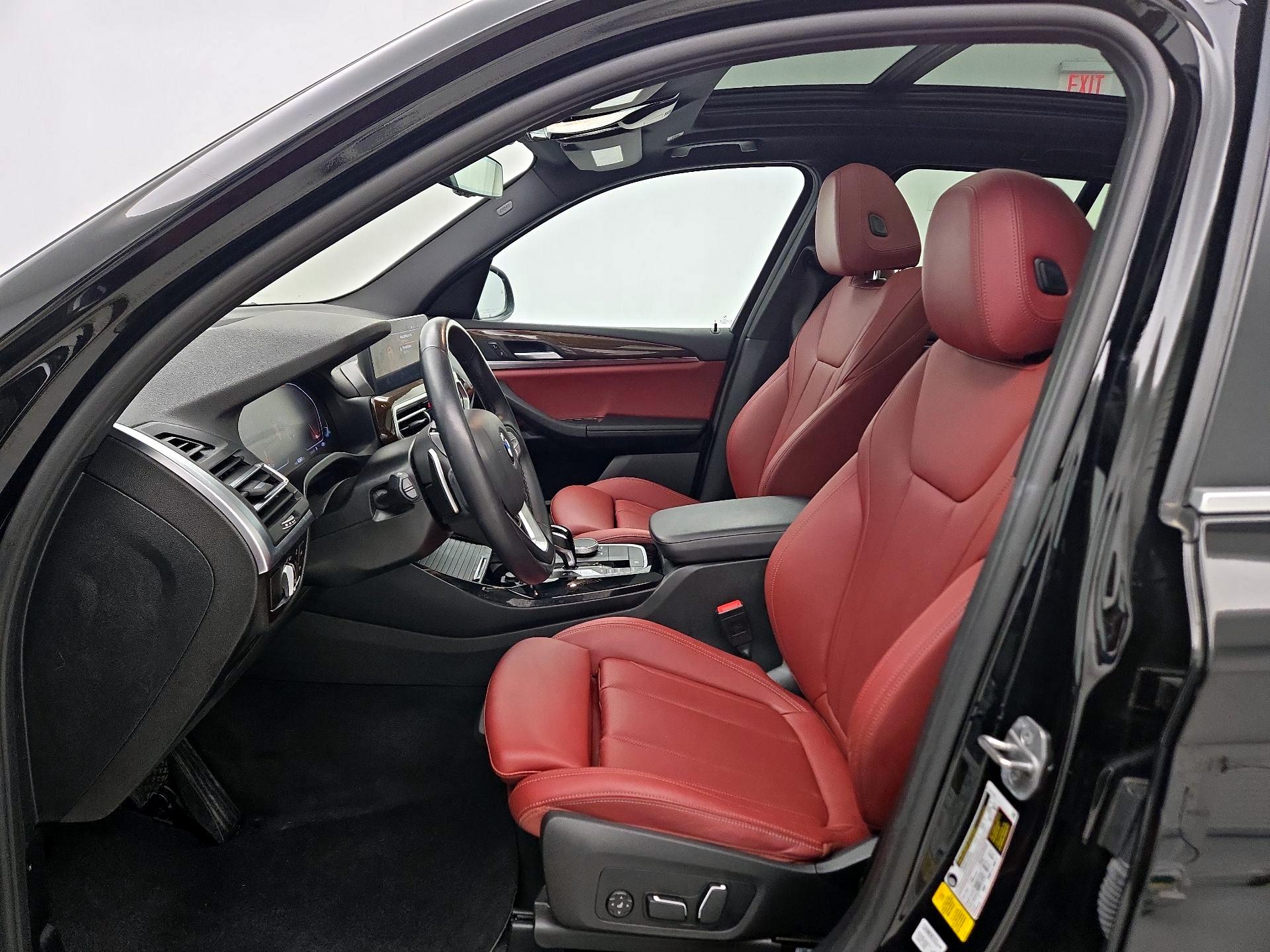 Thumbnail: 2024 BMW X3 - 11