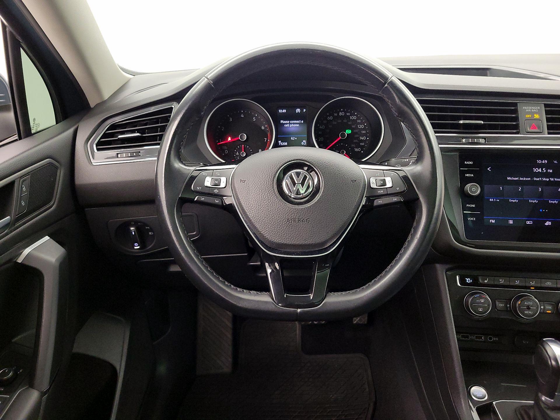 Thumbnail: 2019 Volkswagen Tiguan - 10