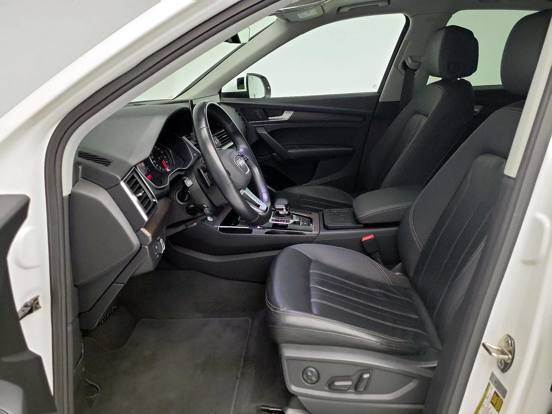 Thumbnail: 2021 Audi Q5 - 11
