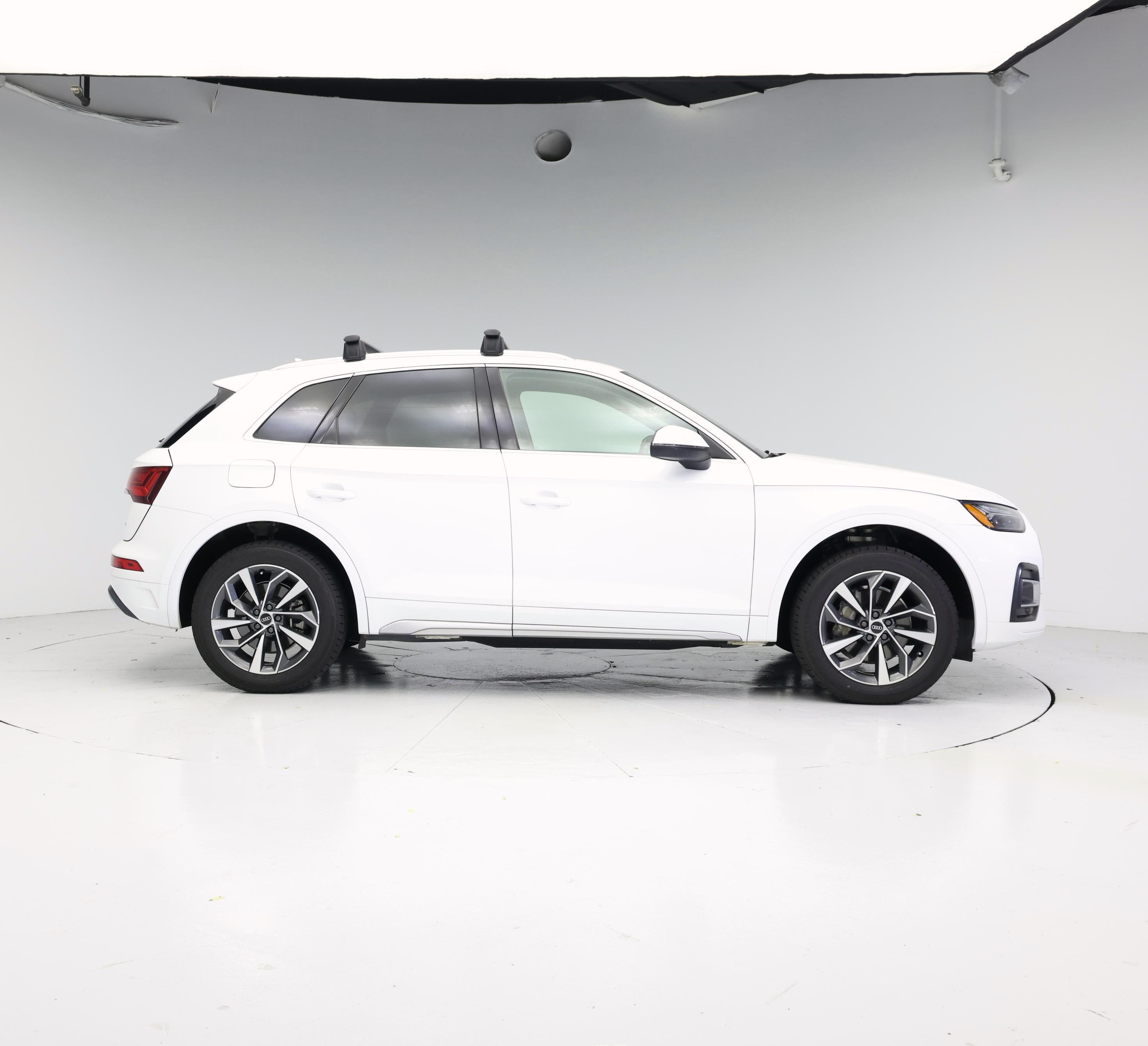 Thumbnail: 2021 Audi Q5 - 7