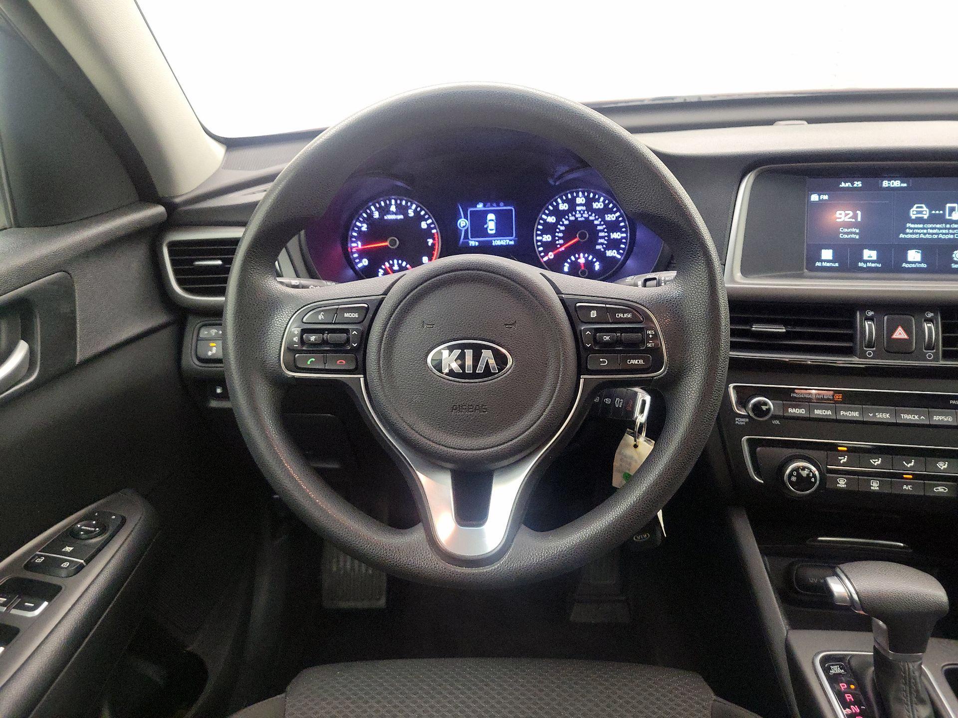 Thumbnail: 2018 Kia Optima - 10