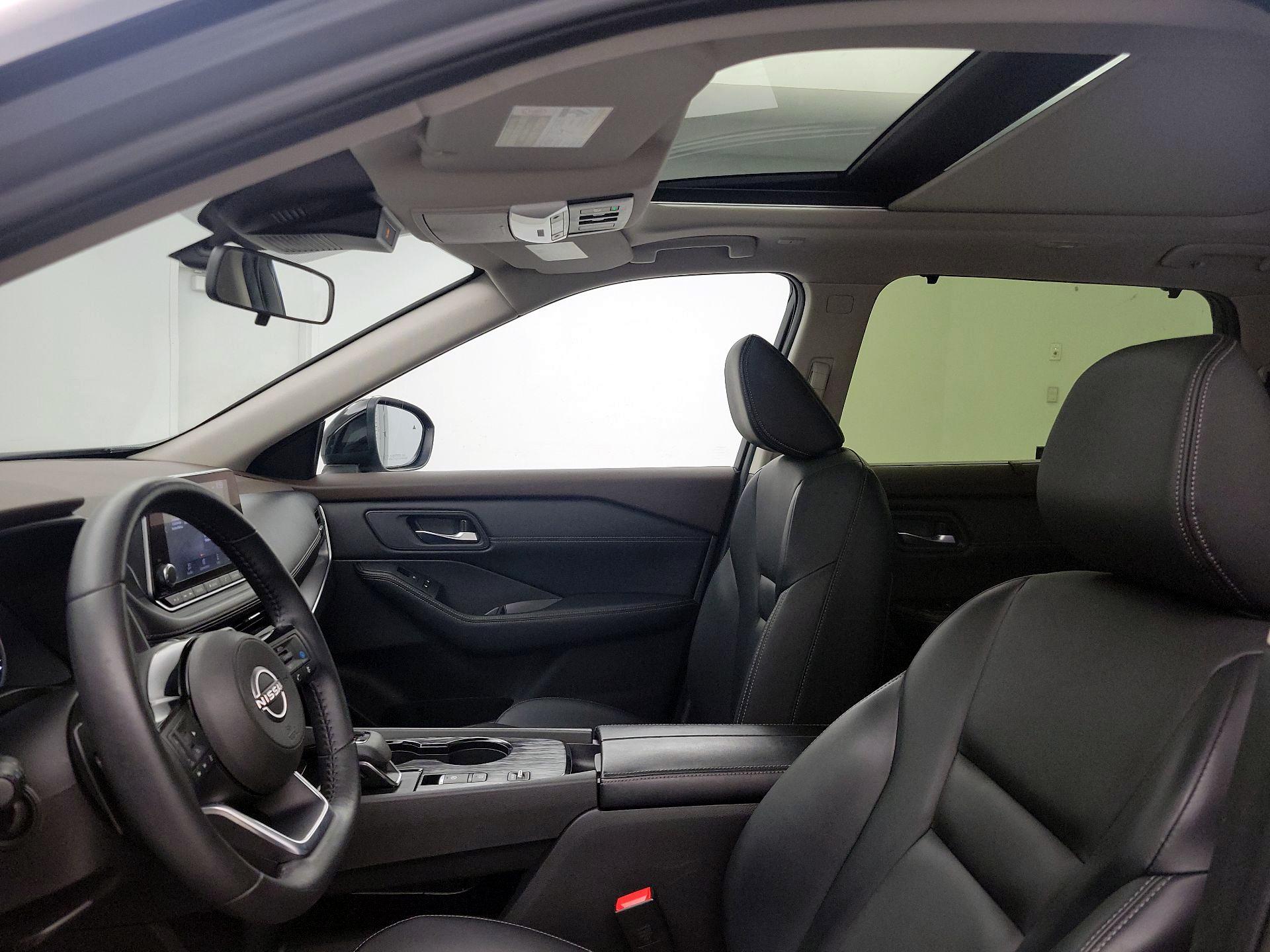 Thumbnail: 2023 Nissan Rogue - 19