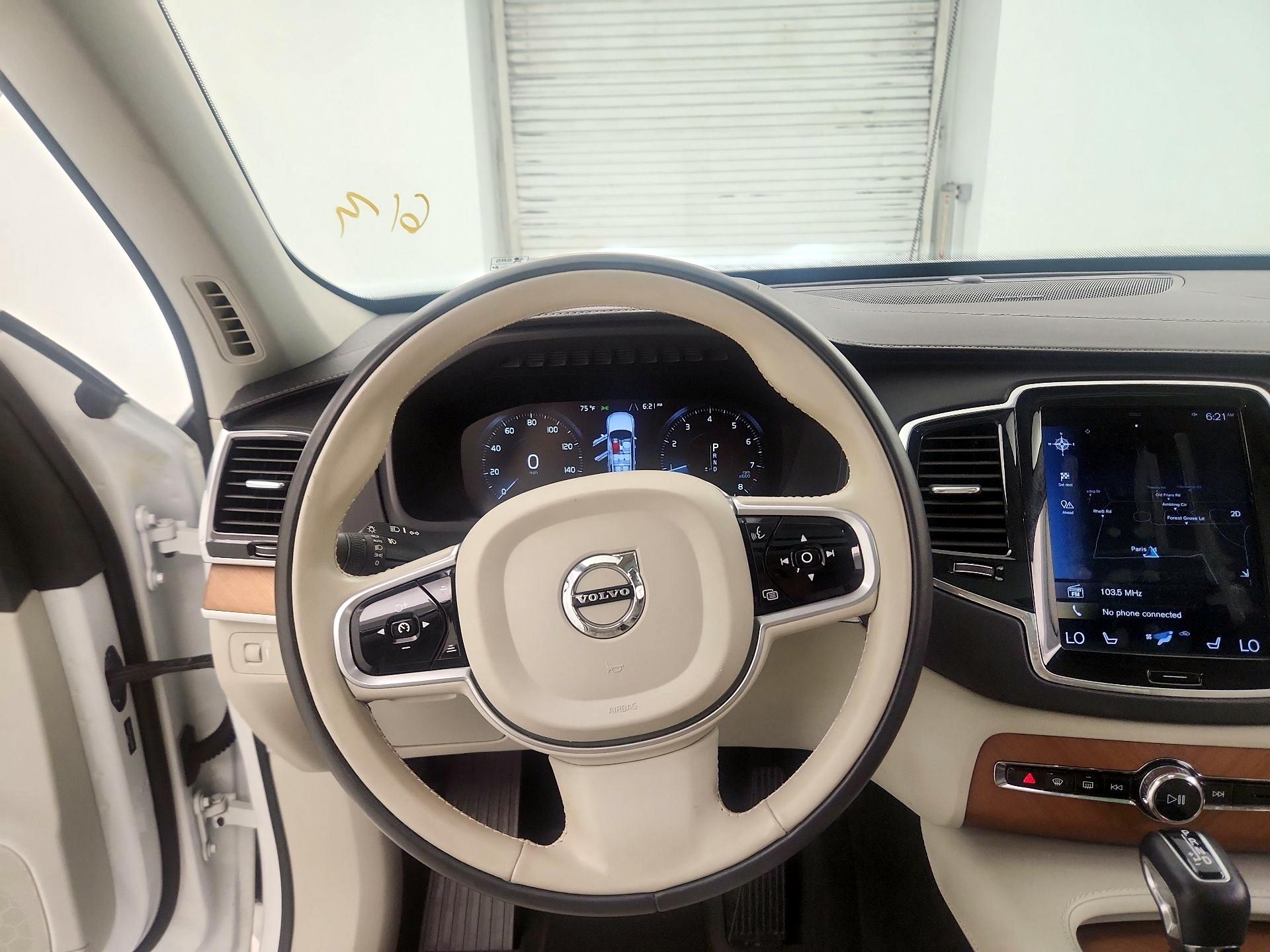 Thumbnail: 2019 Volvo XC90 - 10