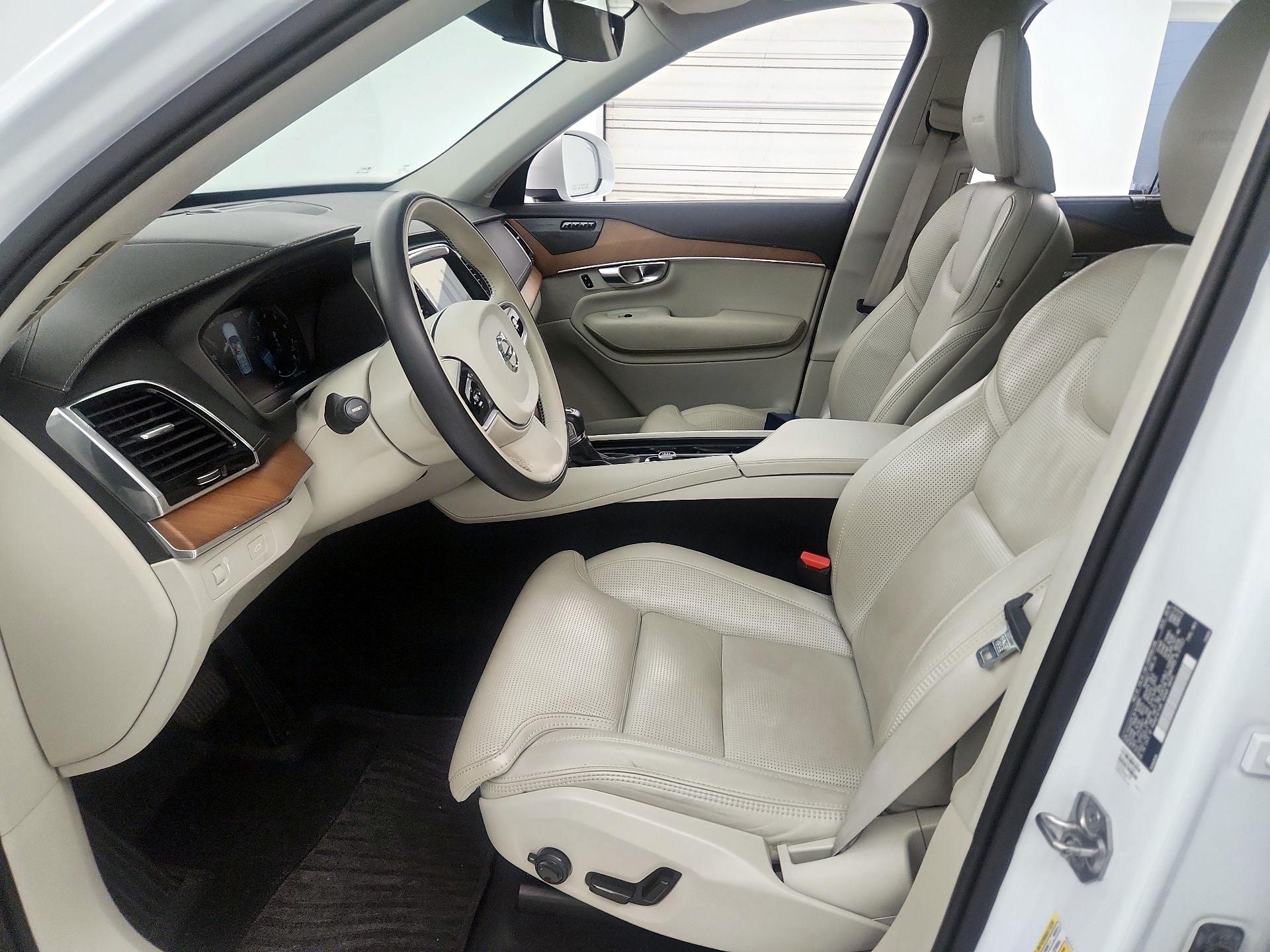 Thumbnail: 2019 Volvo XC90 - 11