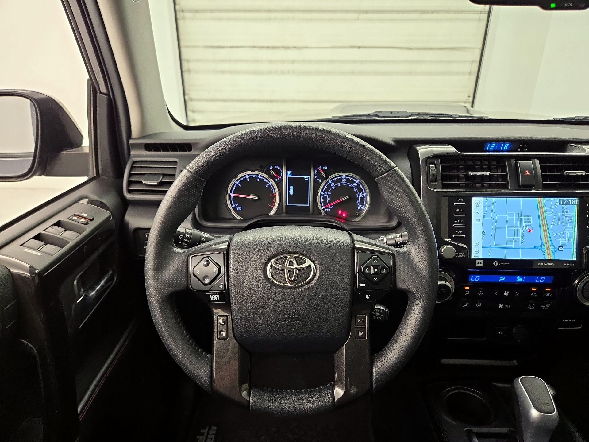 Thumbnail: 2022 Toyota 4Runner - 10