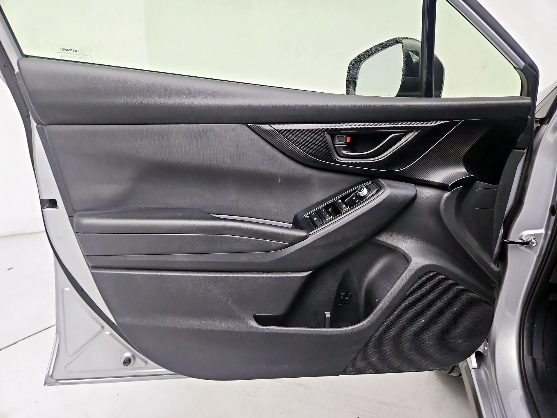Thumbnail: 2020 Subaru Crosstrek - 12