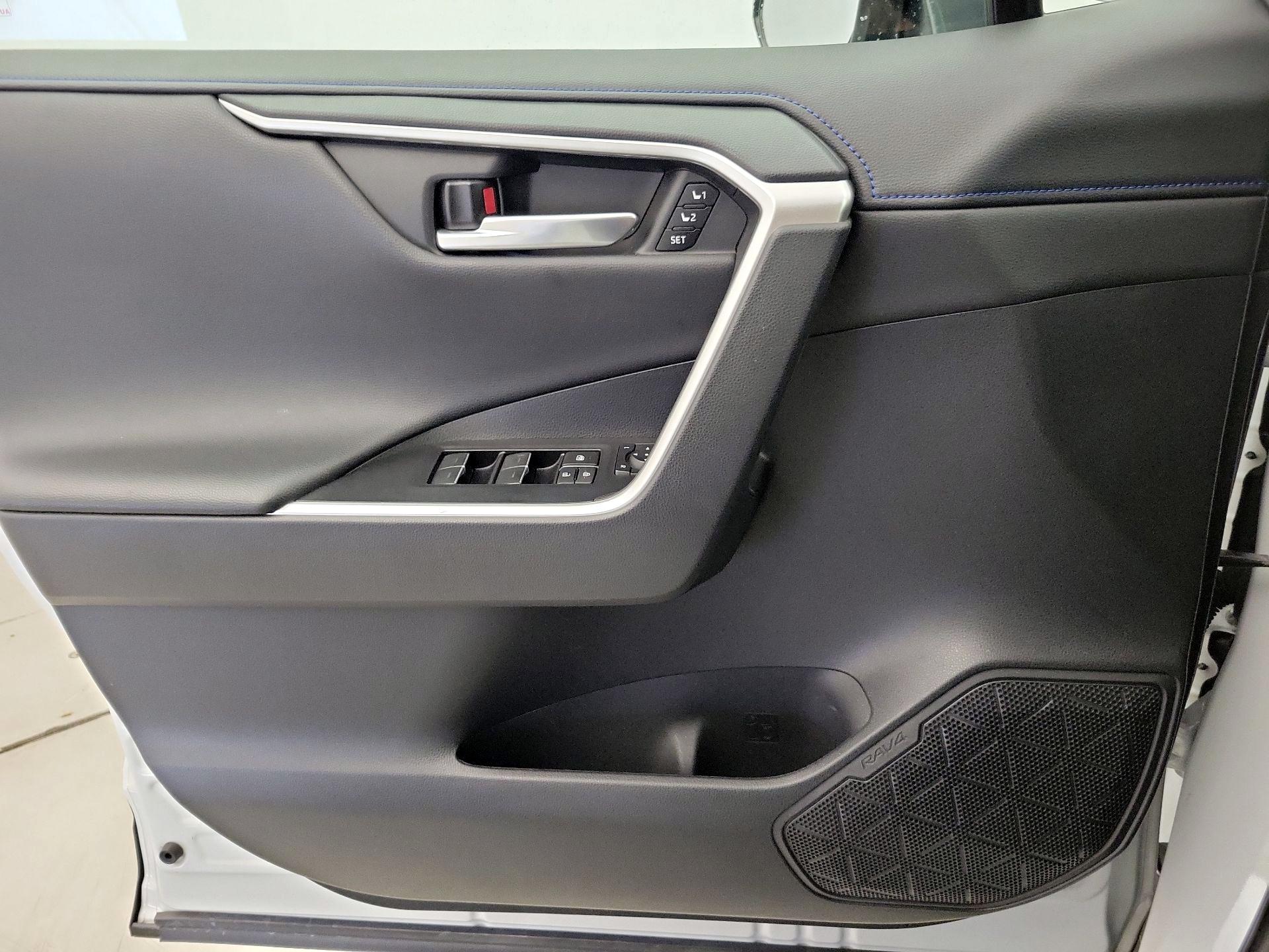 Thumbnail: 2023 Toyota RAV4 - 12