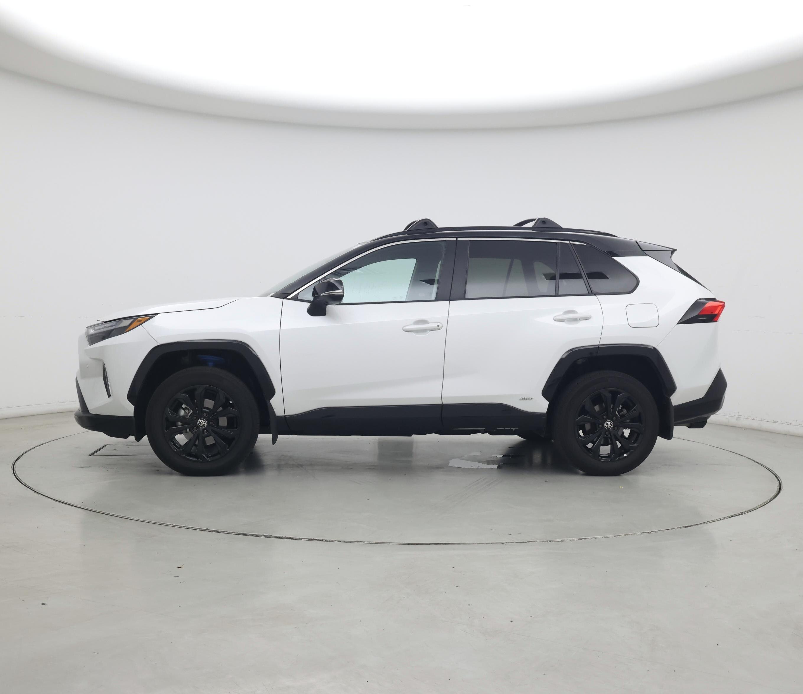 Thumbnail: 2023 Toyota RAV4 - 3