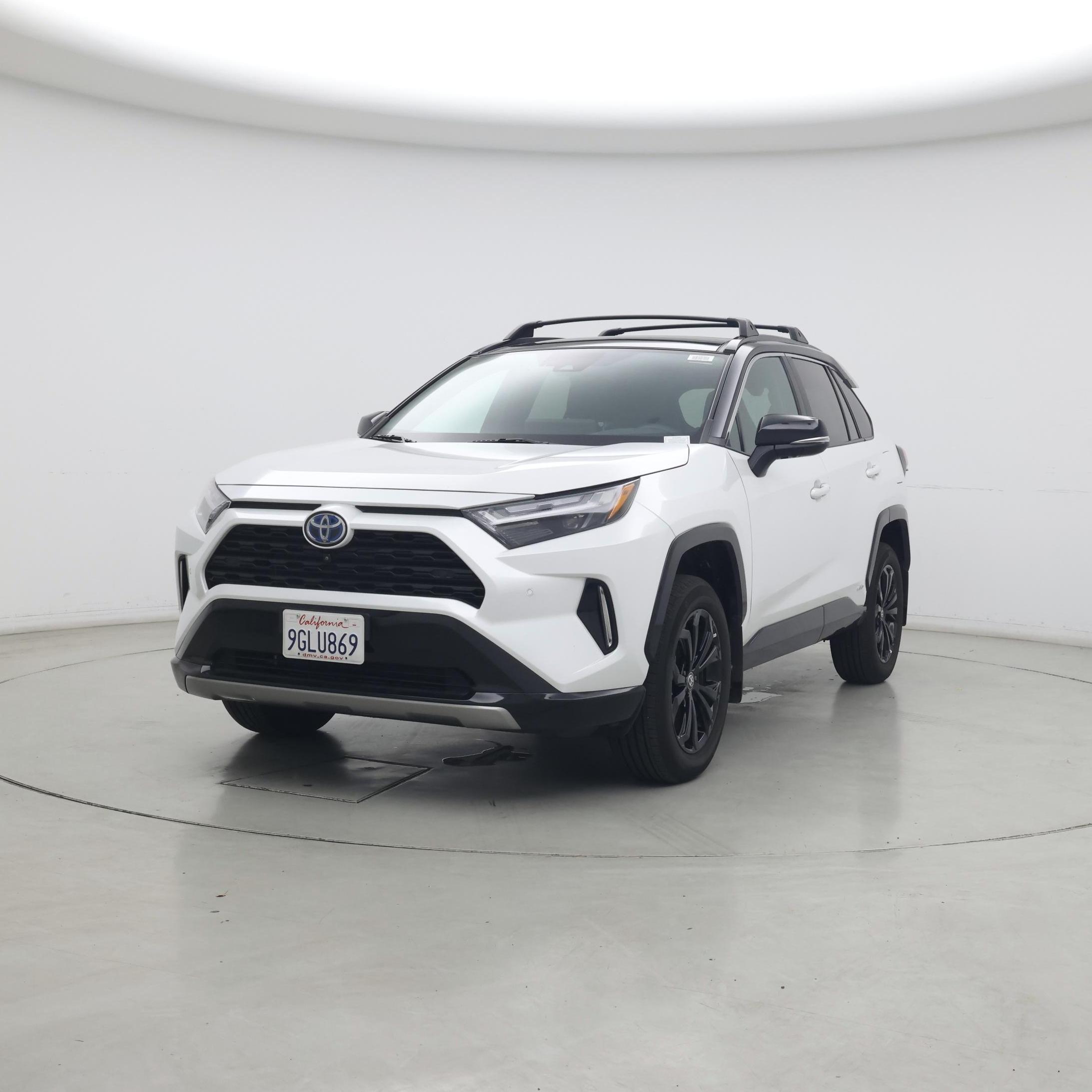 Thumbnail: 2023 Toyota RAV4 - 4