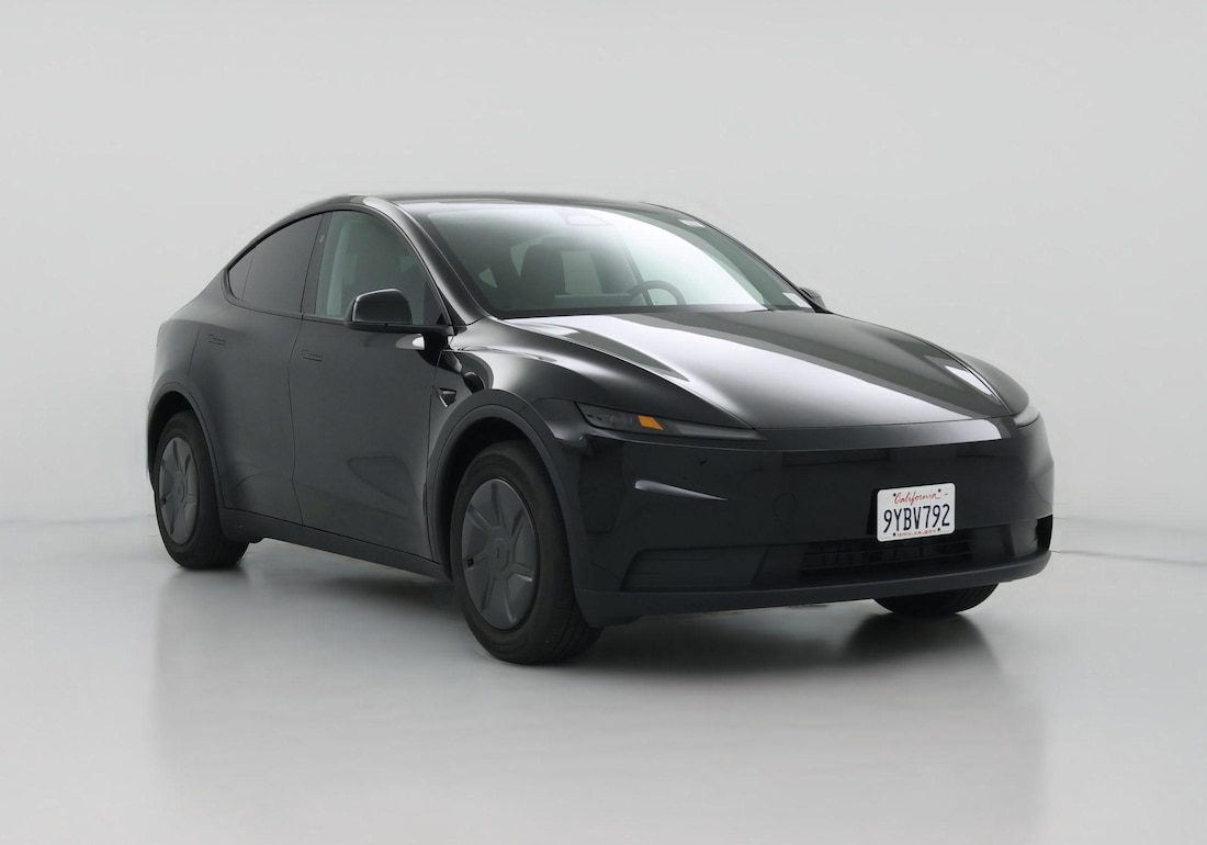 2026 Tesla Model Y Rear-Wheel Drive in Black — CarMax photo