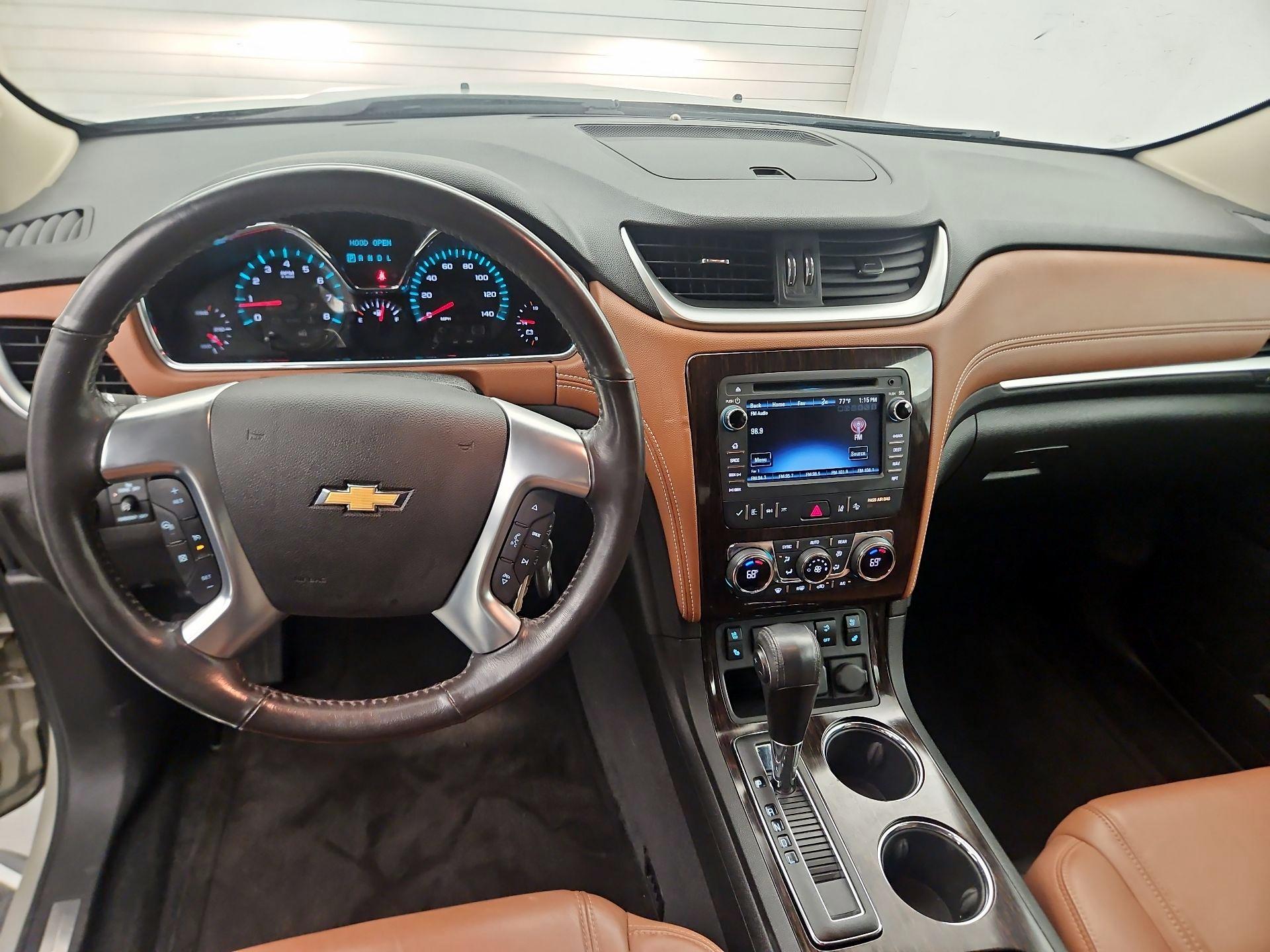 Thumbnail: 2016 Chevrolet Traverse - 9