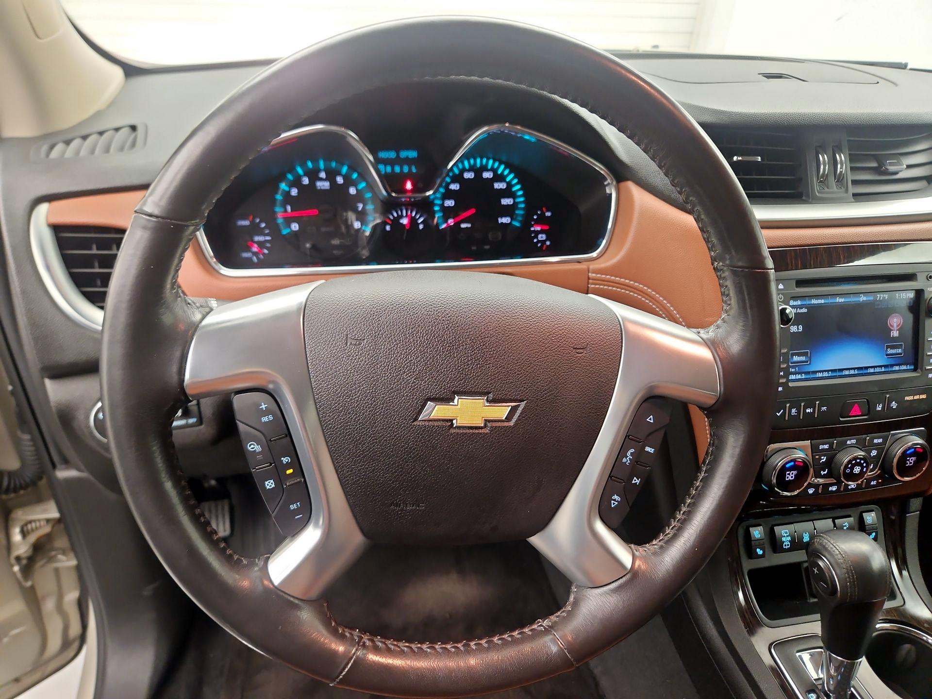 Thumbnail: 2016 Chevrolet Traverse - 10