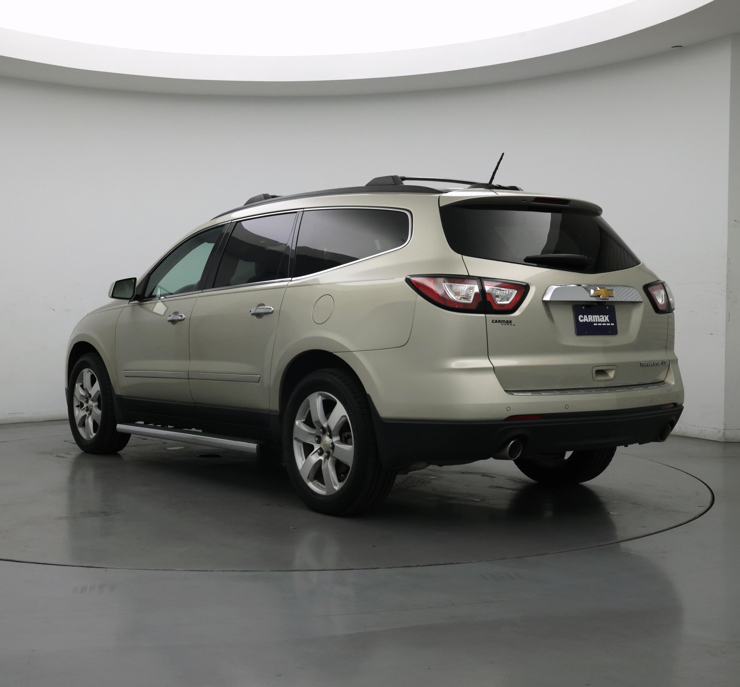 Thumbnail: 2016 Chevrolet Traverse - 2