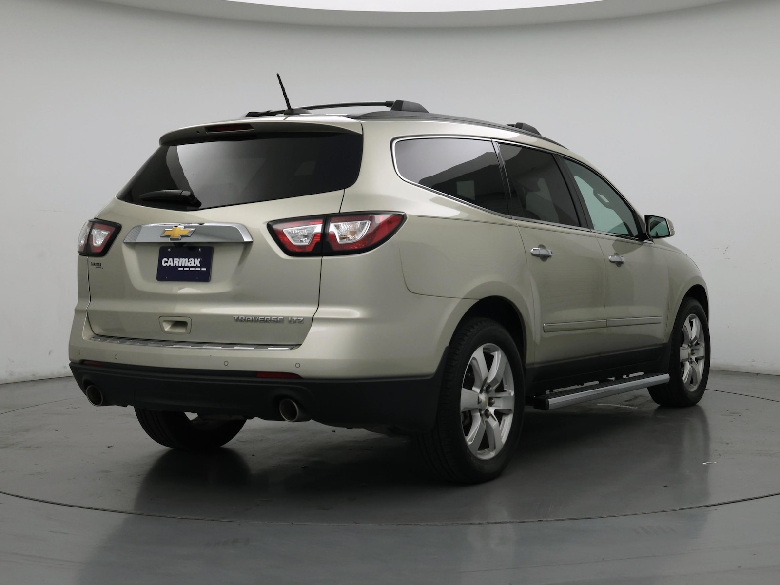 2016 Chevrolet Traverse LTZ - Photo 9