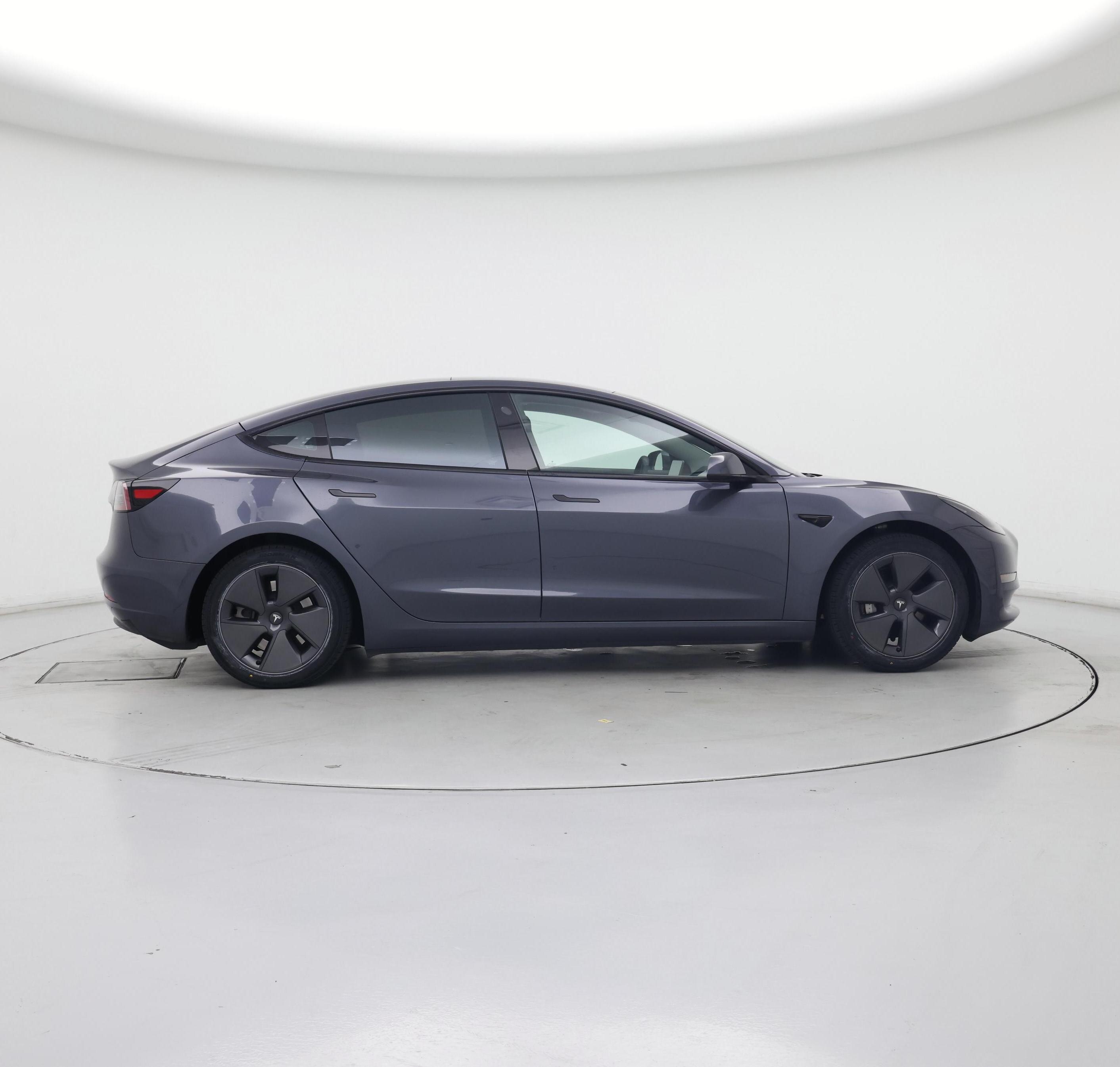 Thumbnail: 2023 Tesla Model 3 - 7