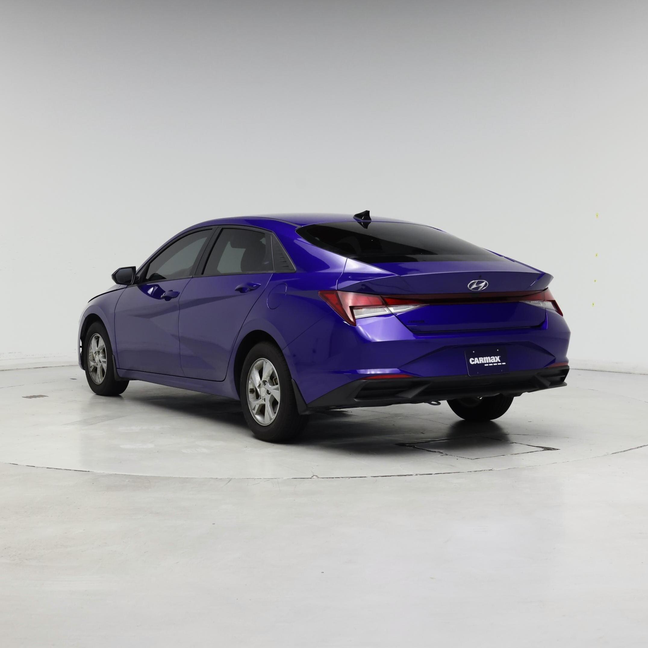 Thumbnail: 2023 Hyundai Elantra - 2
