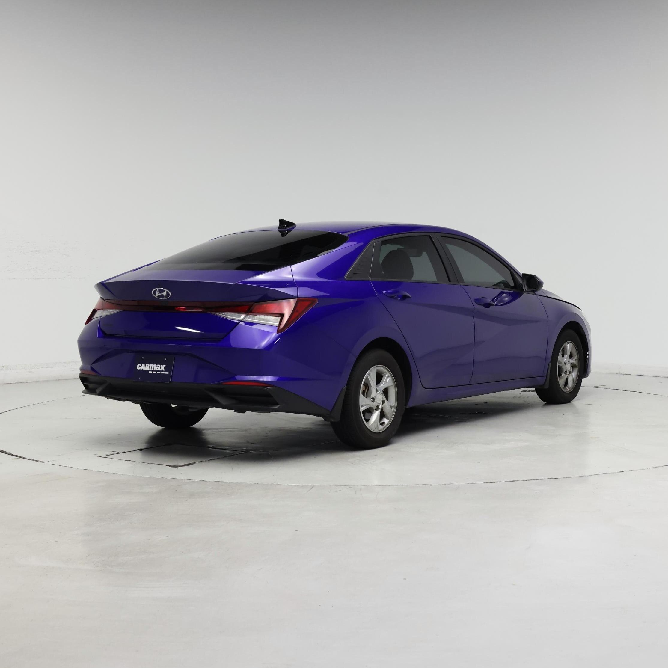 Thumbnail: 2023 Hyundai Elantra - 8