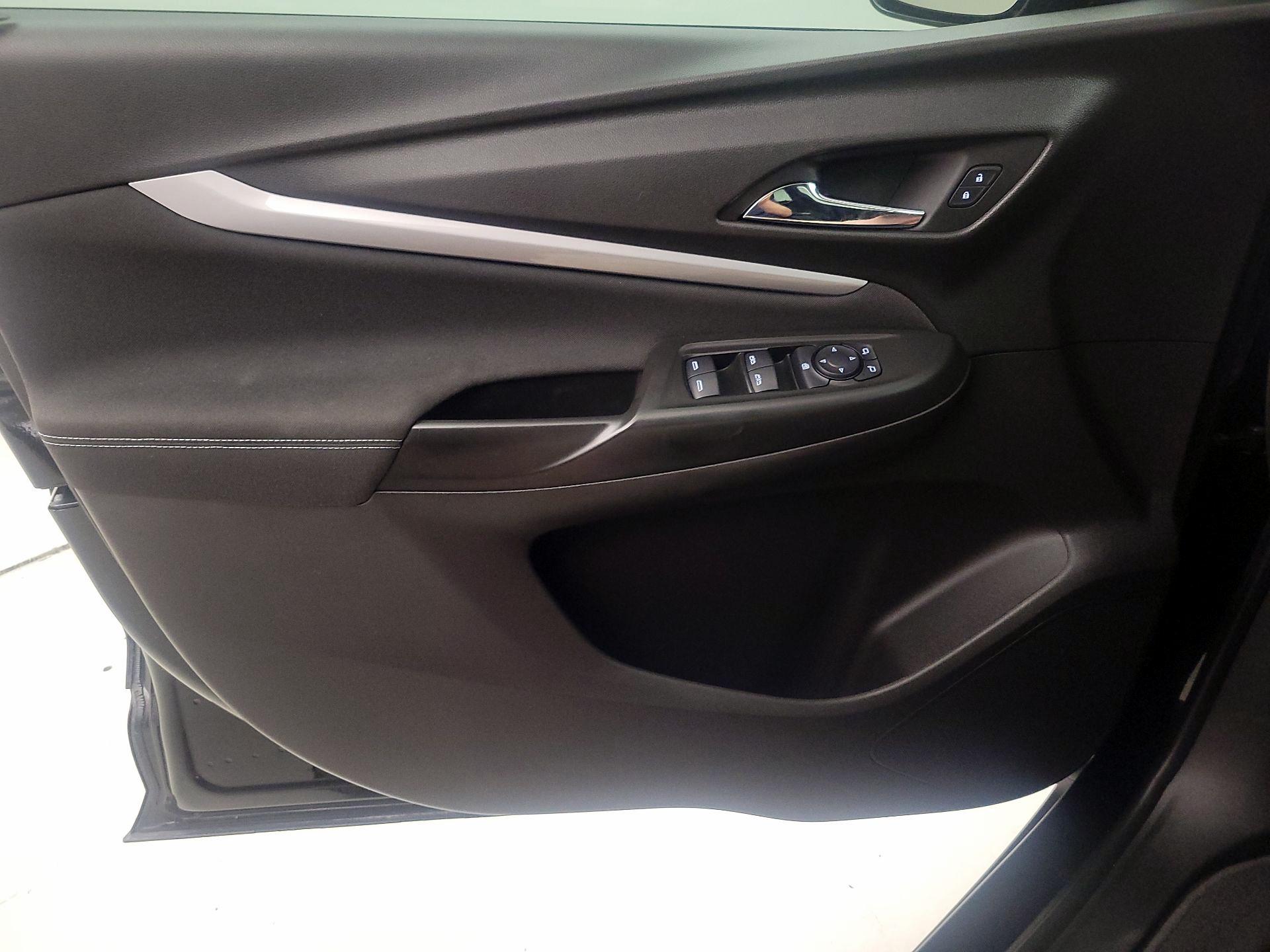Thumbnail: 2022 Chevrolet Bolt EUV - 12