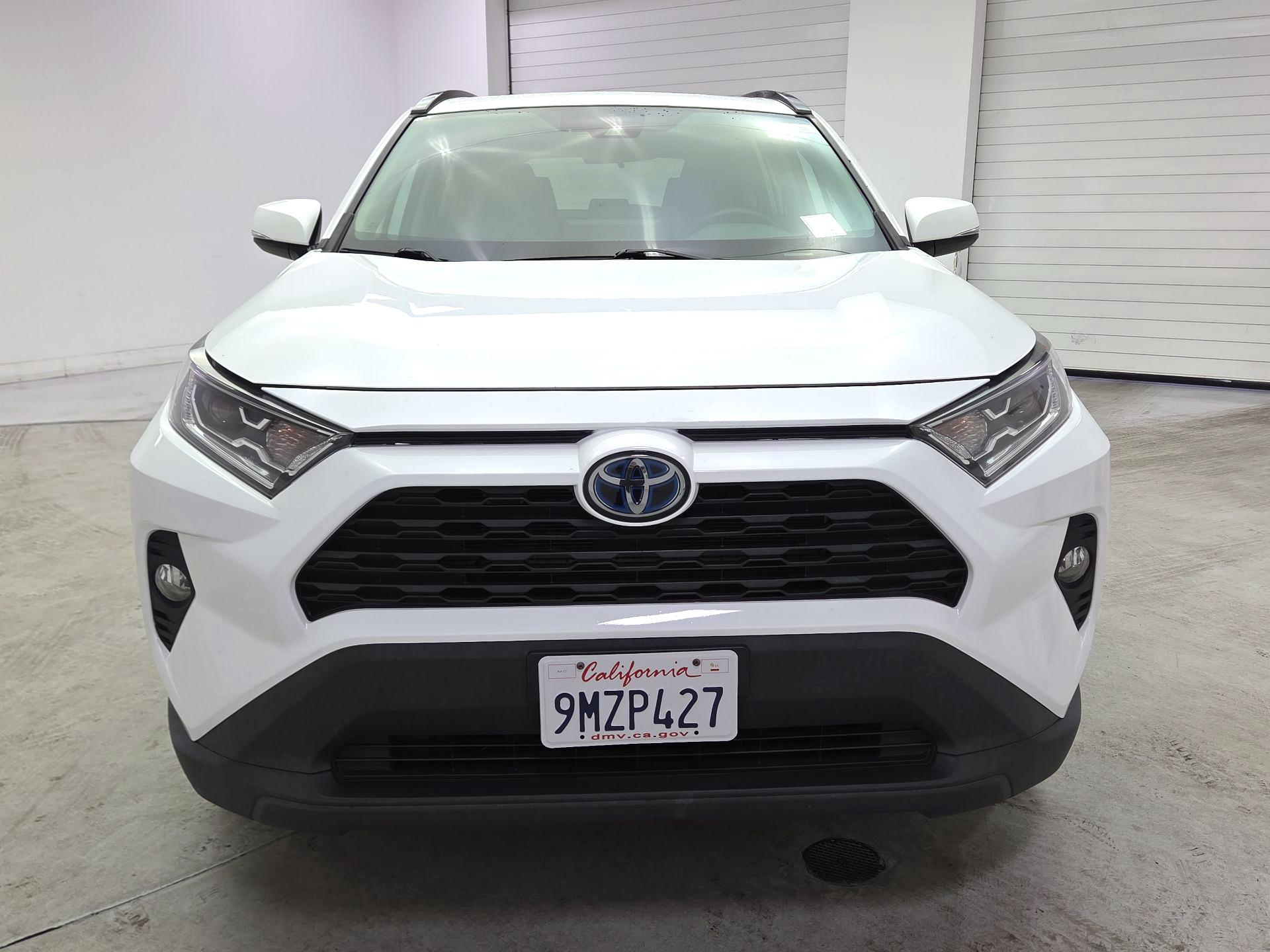 Thumbnail: 2020 Toyota RAV4 - 2
