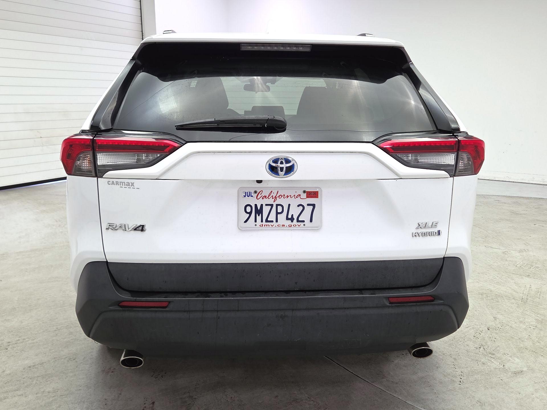Thumbnail: 2020 Toyota RAV4 - 6
