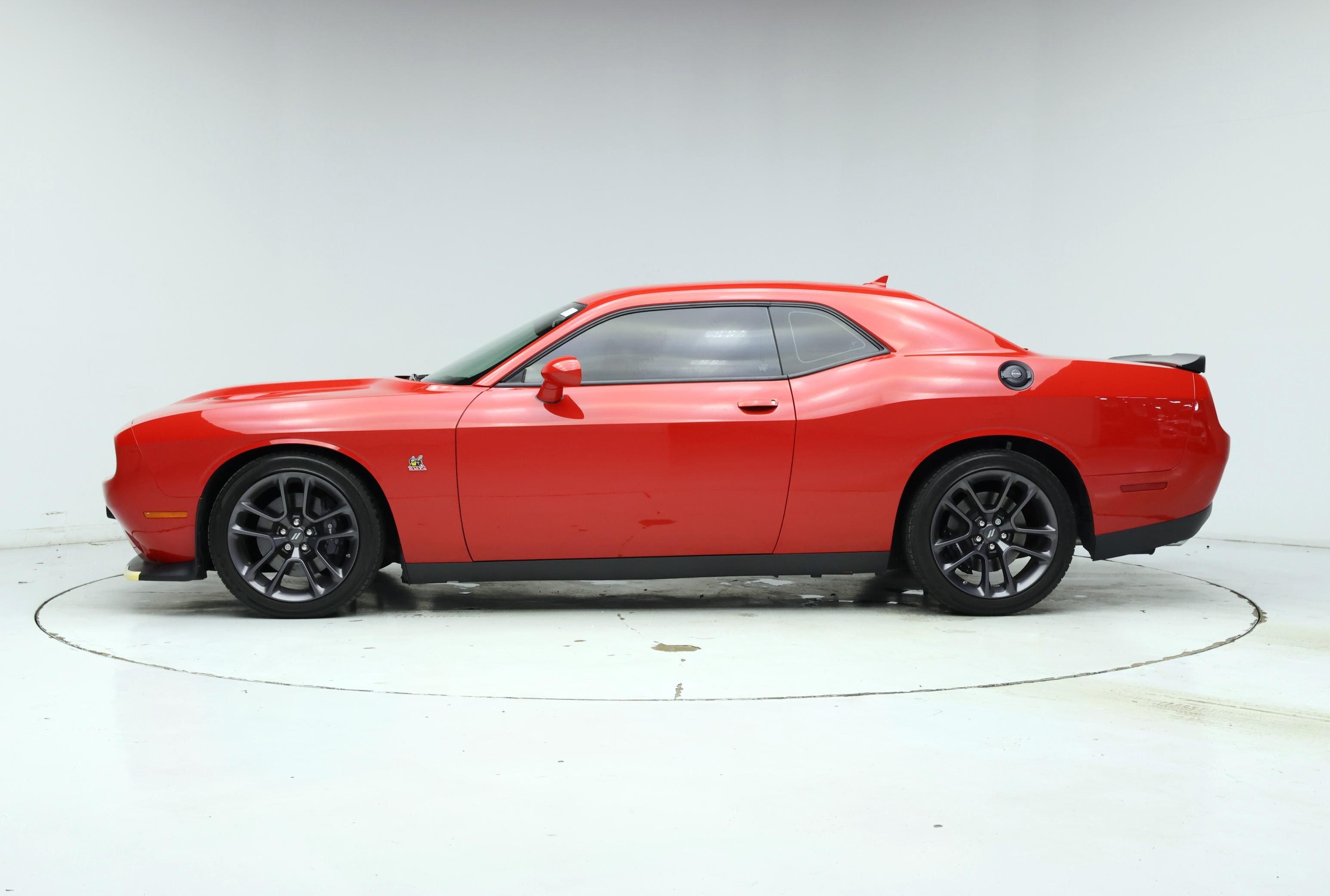 Thumbnail: 2023 Dodge Challenger - 3