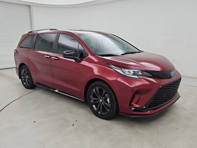 2025 Toyota Sienna XSE